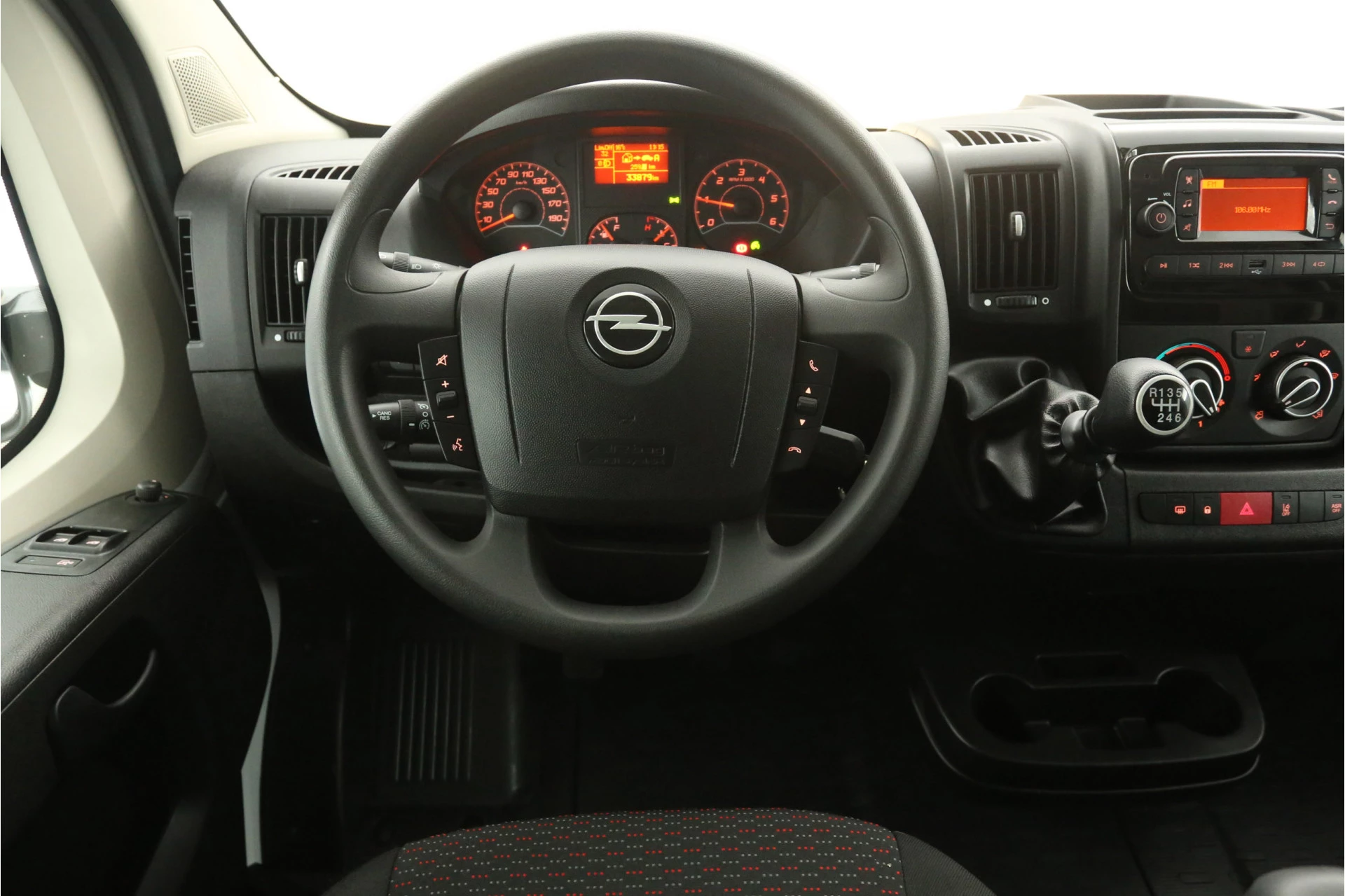 Hoofdafbeelding Opel Movano