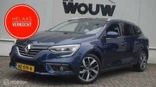 Renault Megane Estate 1.2 TCe Bose 132pk Trekhaak 1700kg | All weather banden