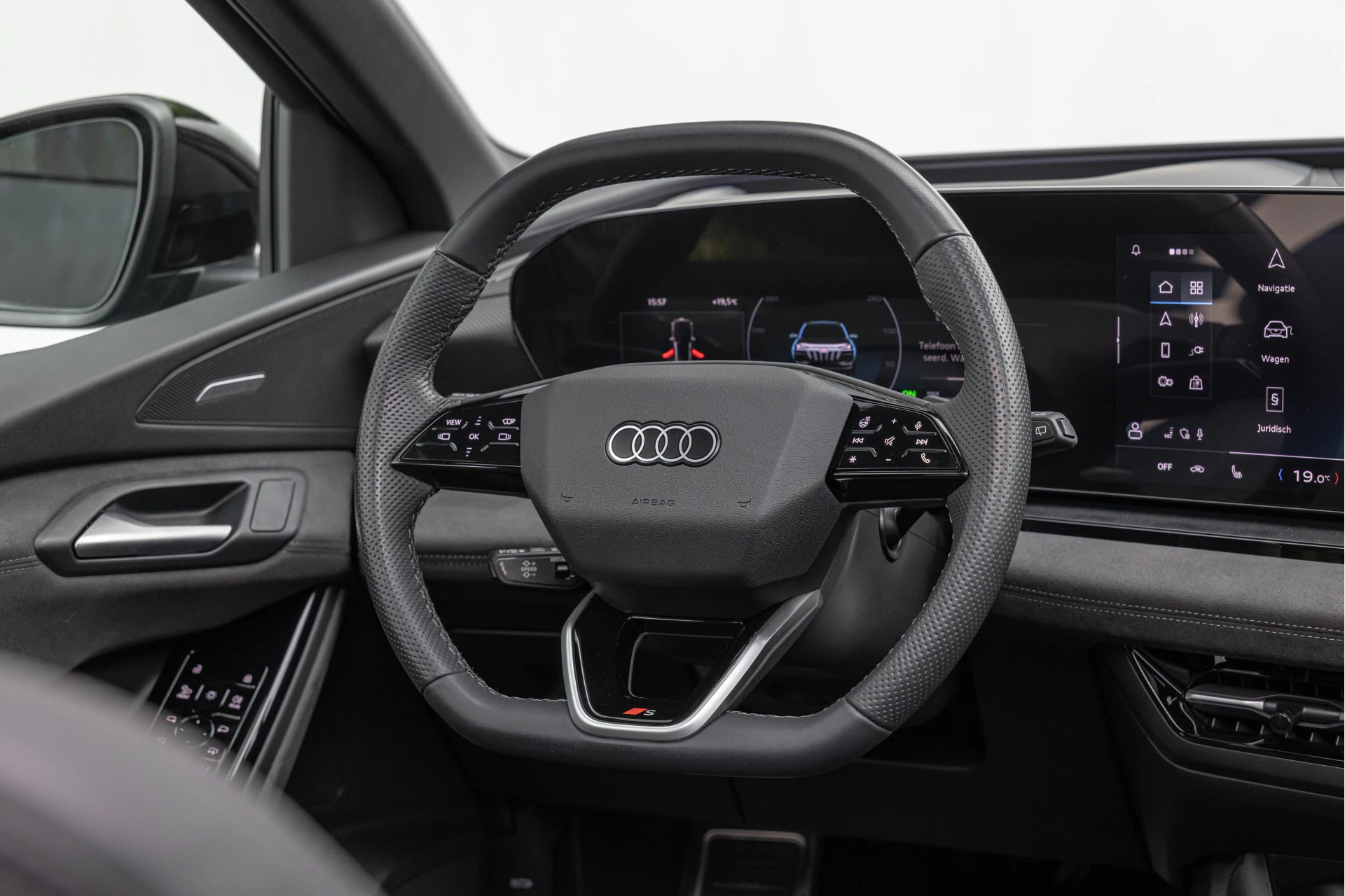 Hoofdafbeelding Audi SQ6 e-tron