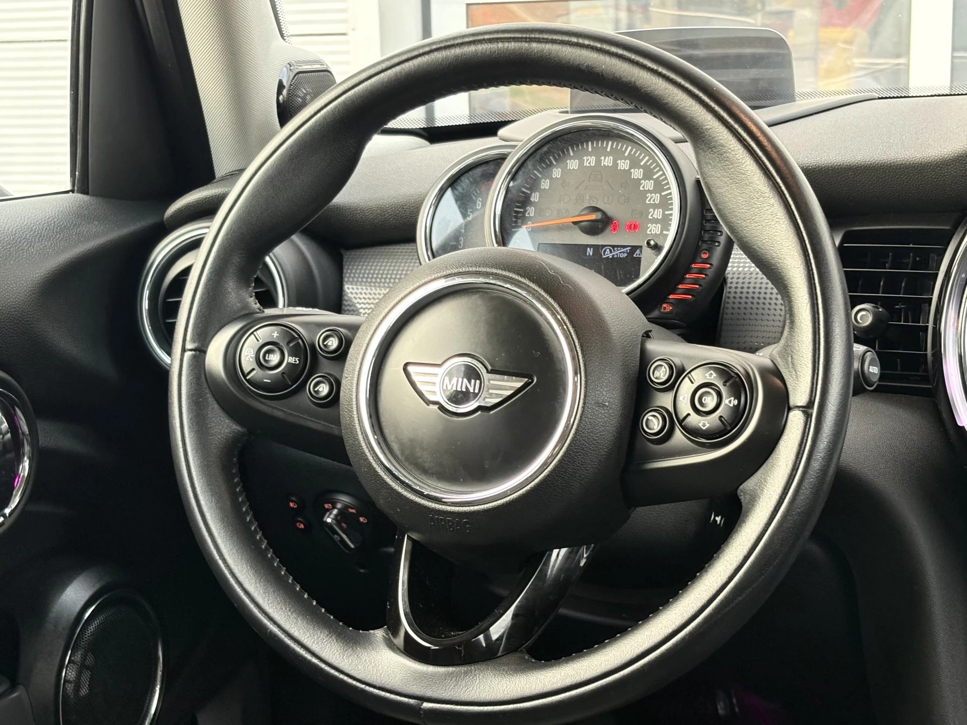 Hoofdafbeelding MINI Cooper