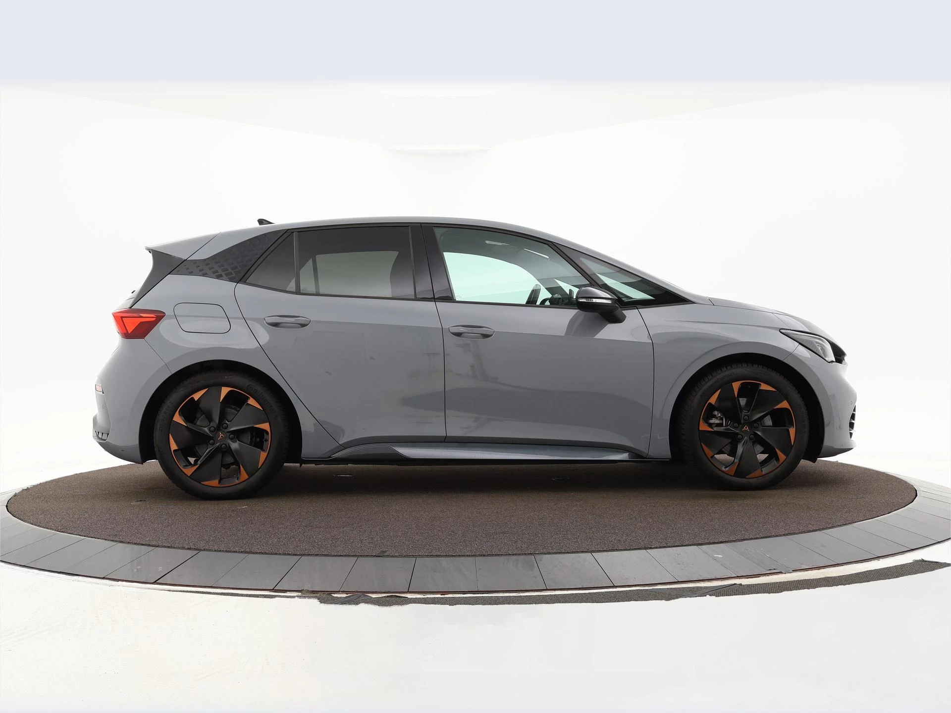 Hoofdafbeelding CUPRA Born