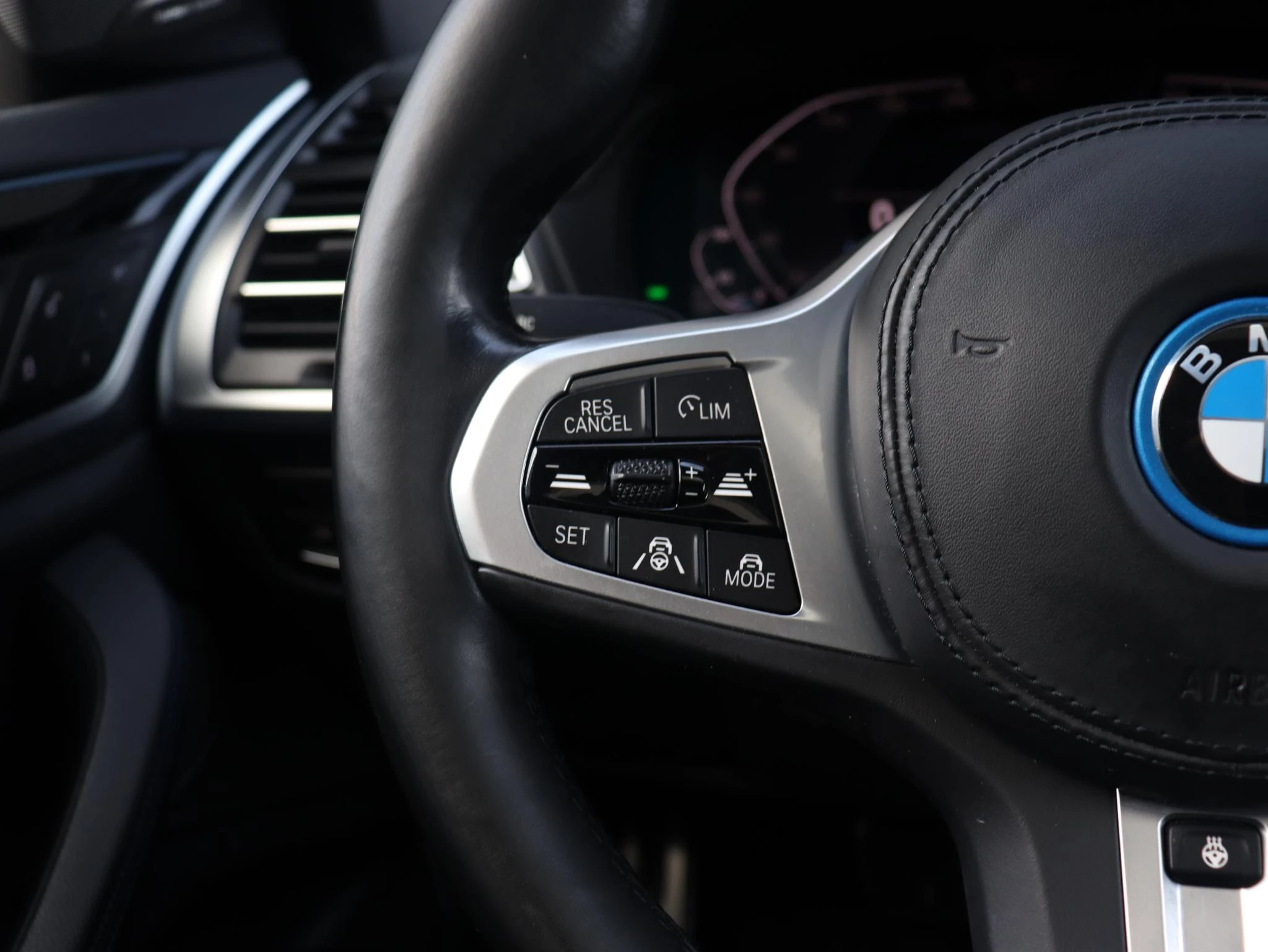 Hoofdafbeelding BMW iX3