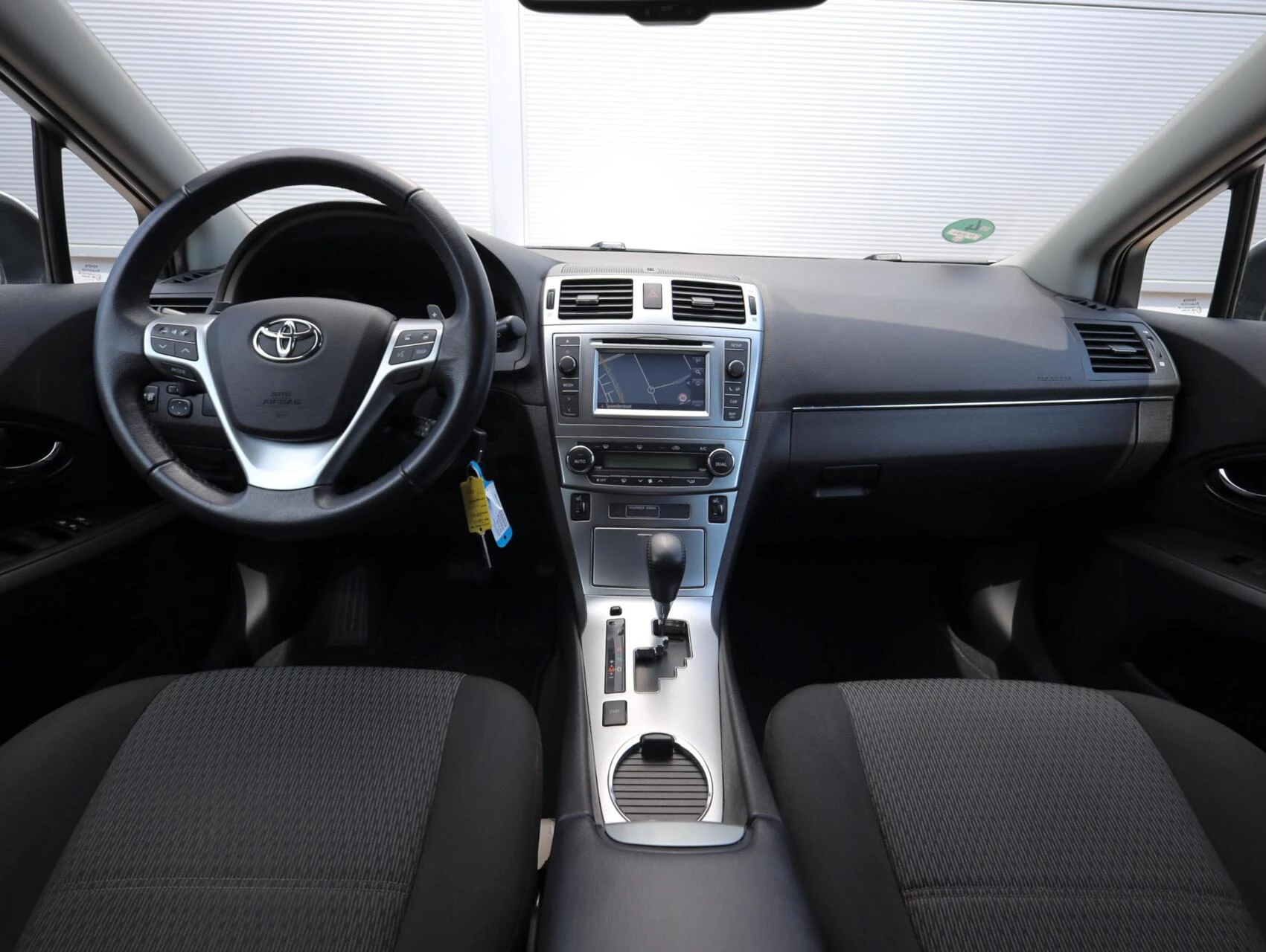 Hoofdafbeelding Toyota Avensis