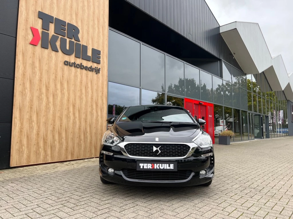 Hoofdafbeelding DS DS 5