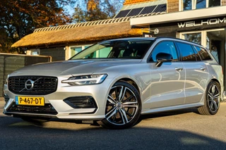 Volvo V60 2.0 B3 Momentum Pro I Led I Navi I Leder I Camera I trekhaak I