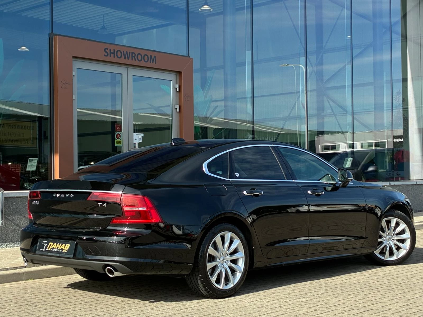 Hoofdafbeelding Volvo S90
