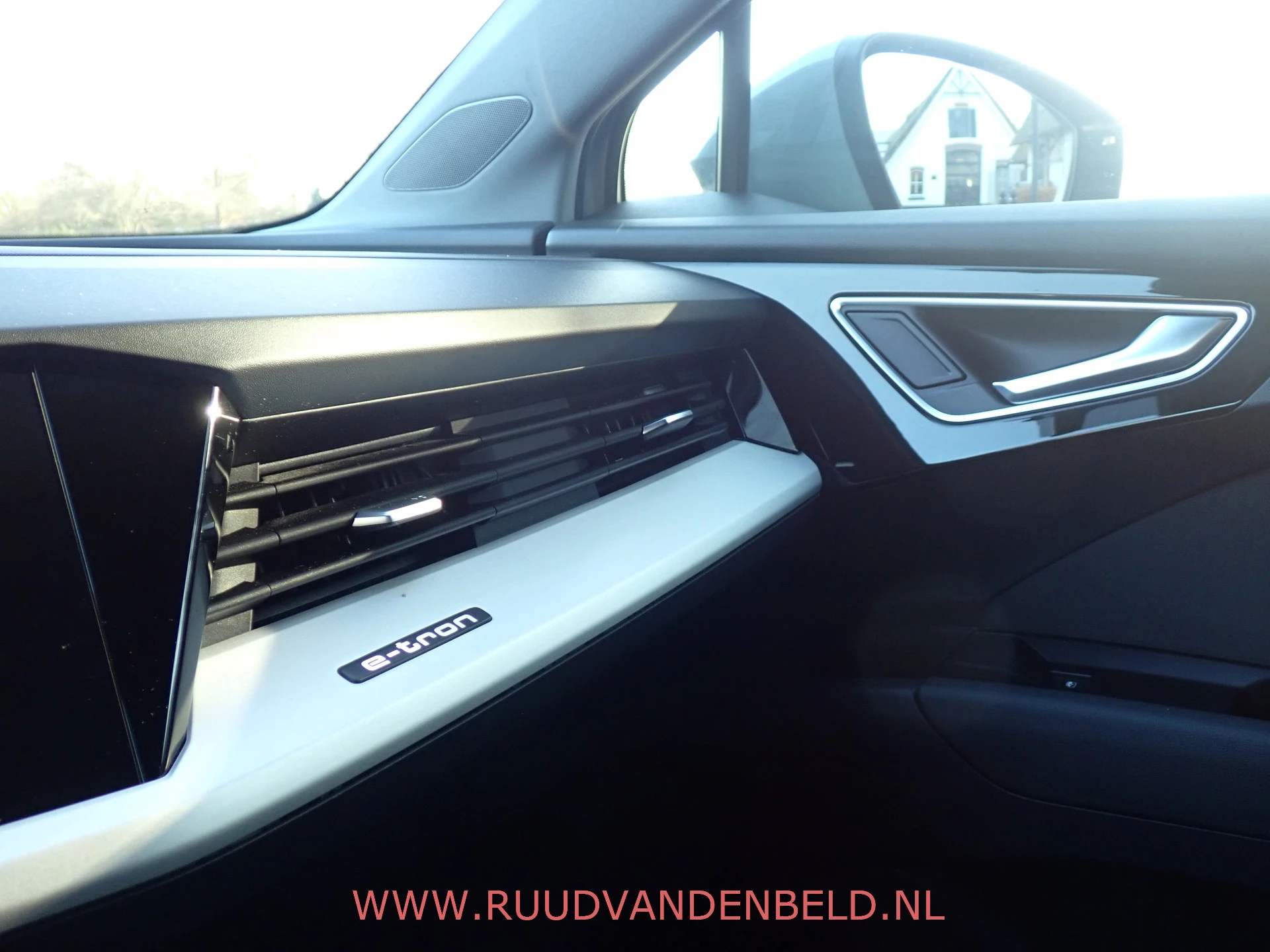 Hoofdafbeelding Audi Q4 e-tron