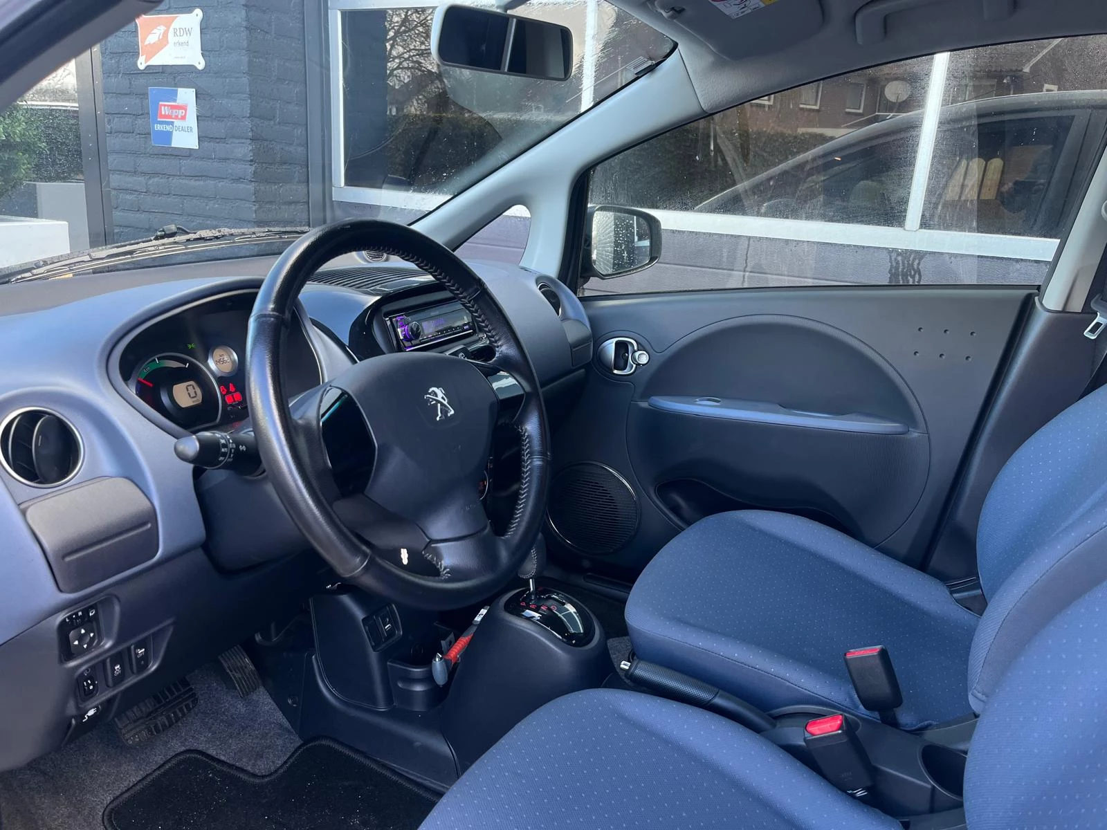 Hoofdafbeelding Peugeot iOn