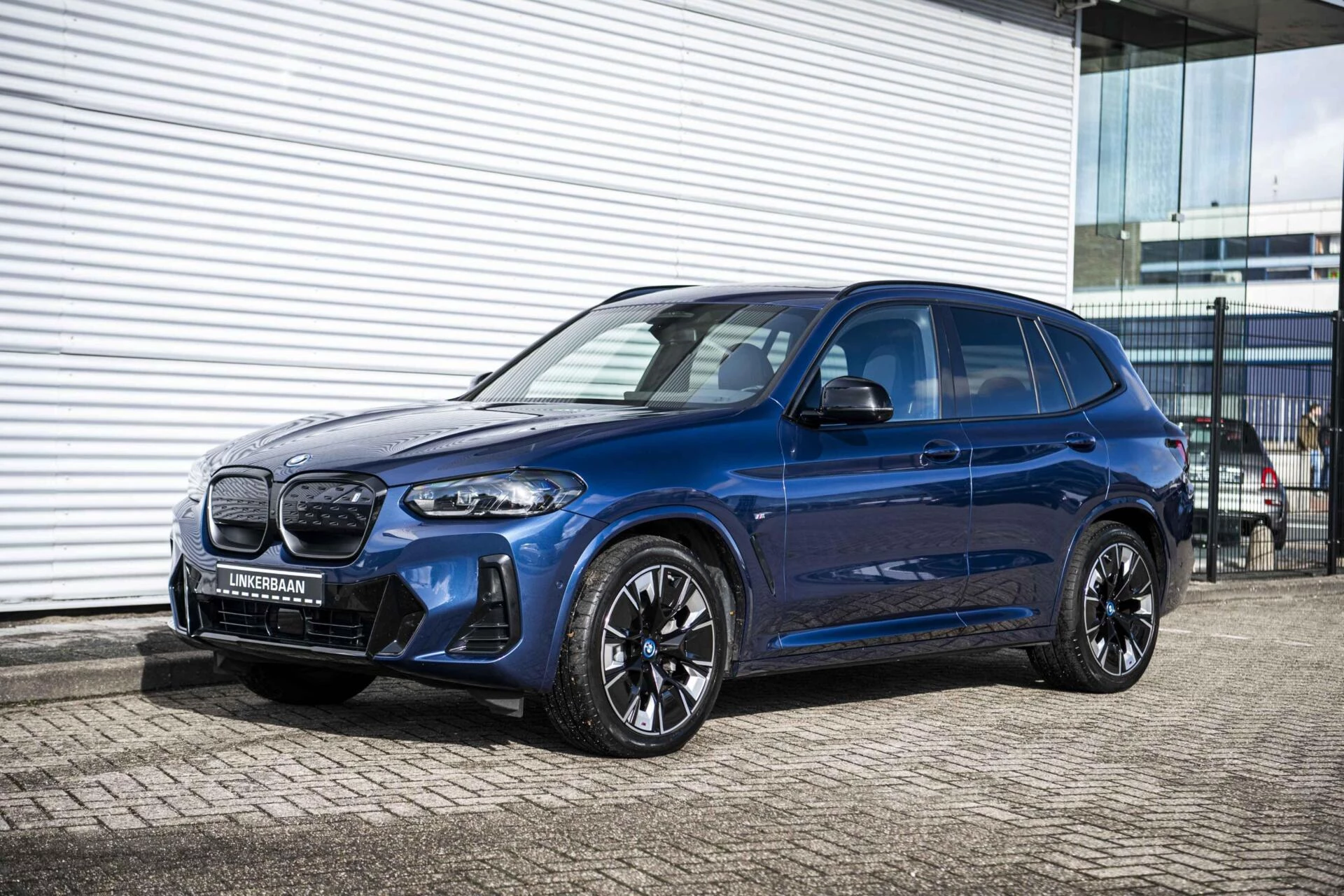 Hoofdafbeelding BMW iX3