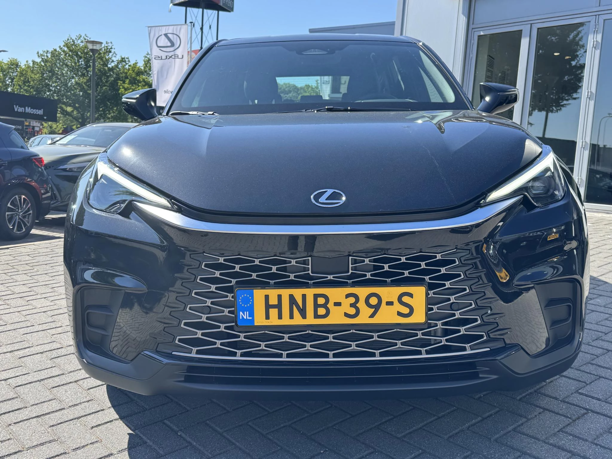 Hoofdafbeelding Lexus LBX