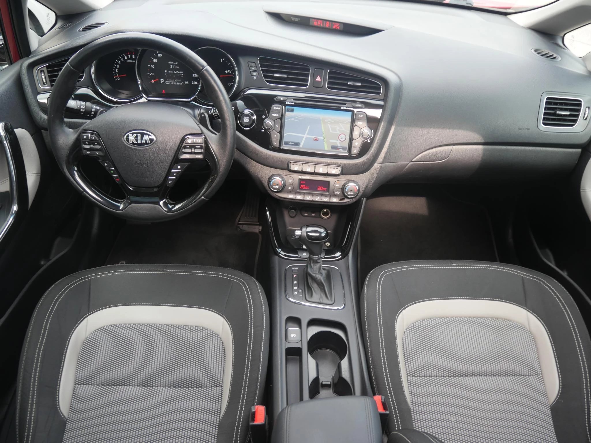 Hoofdafbeelding Kia cee'd