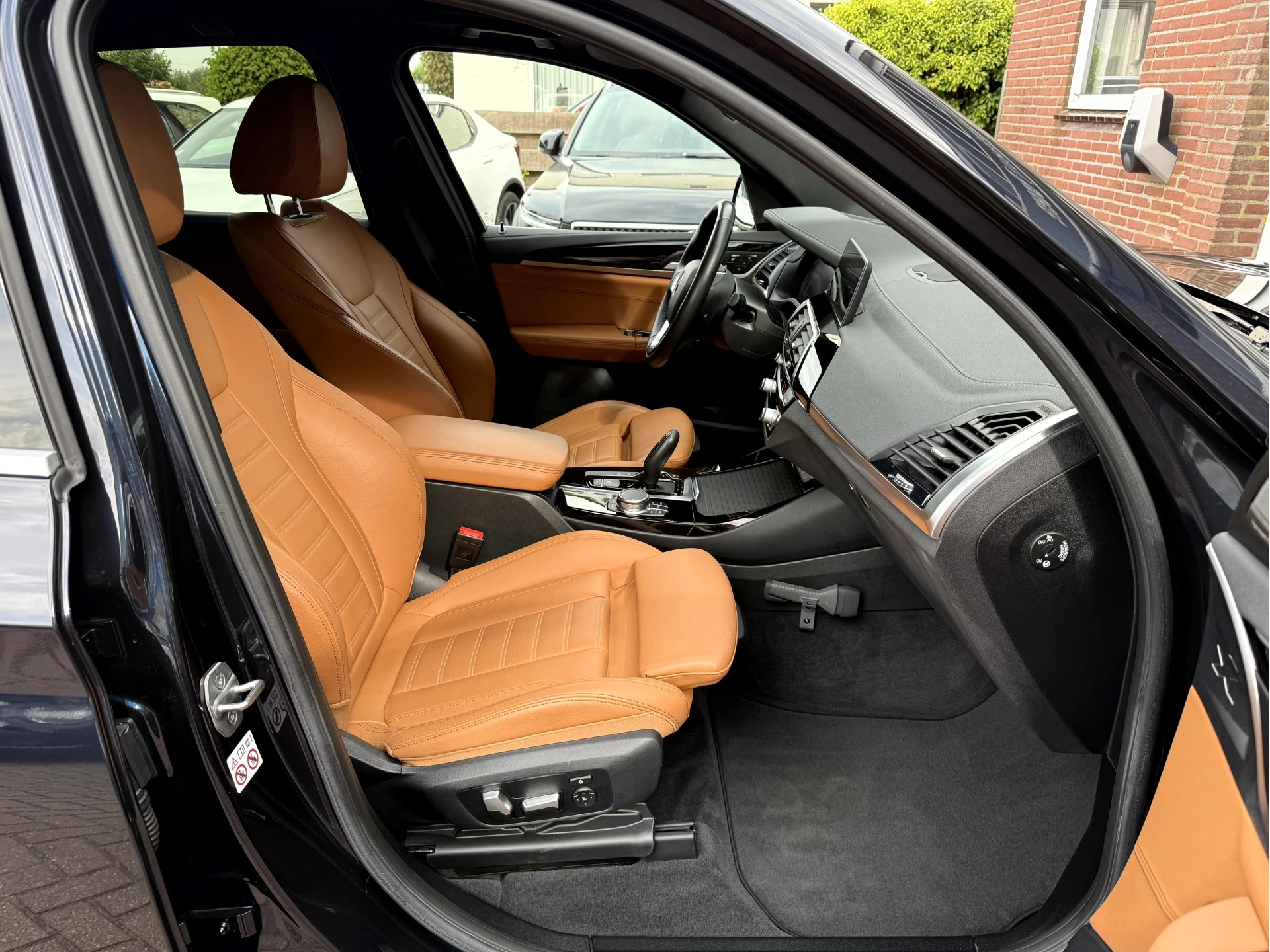 Hoofdafbeelding BMW iX3