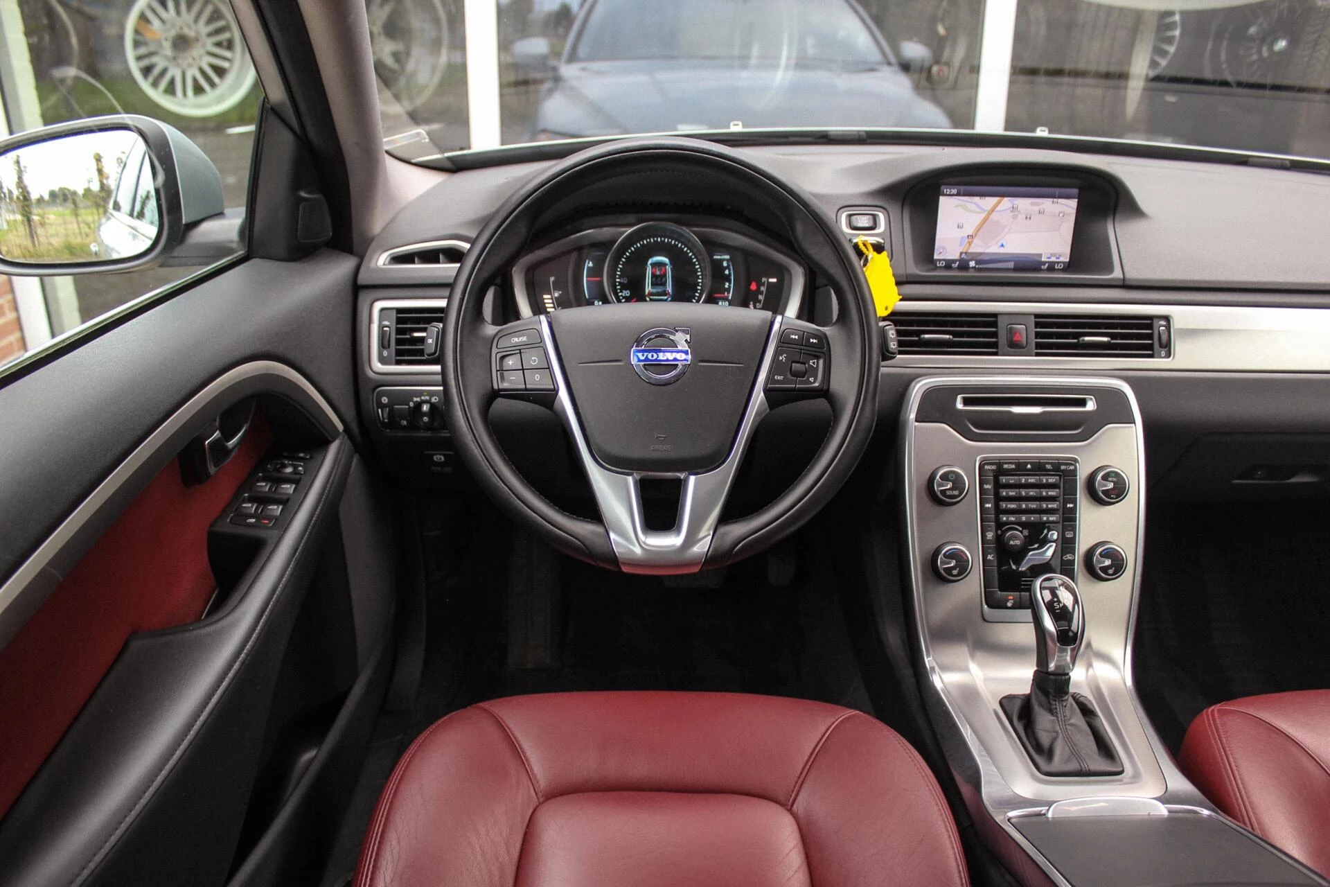 Hoofdafbeelding Volvo V70