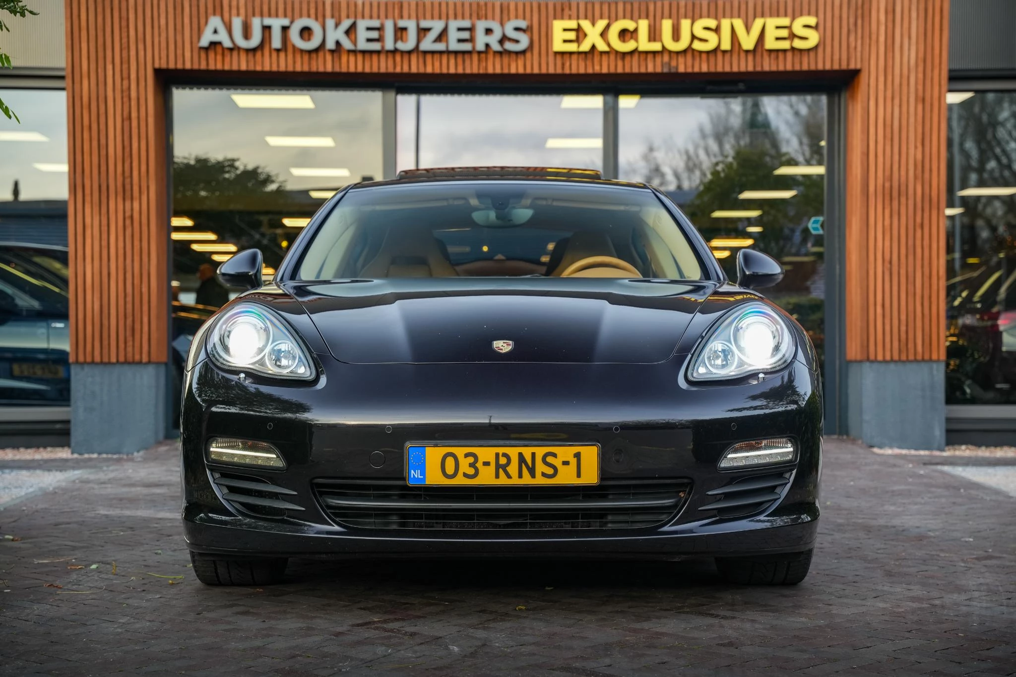 Hoofdafbeelding Porsche Panamera