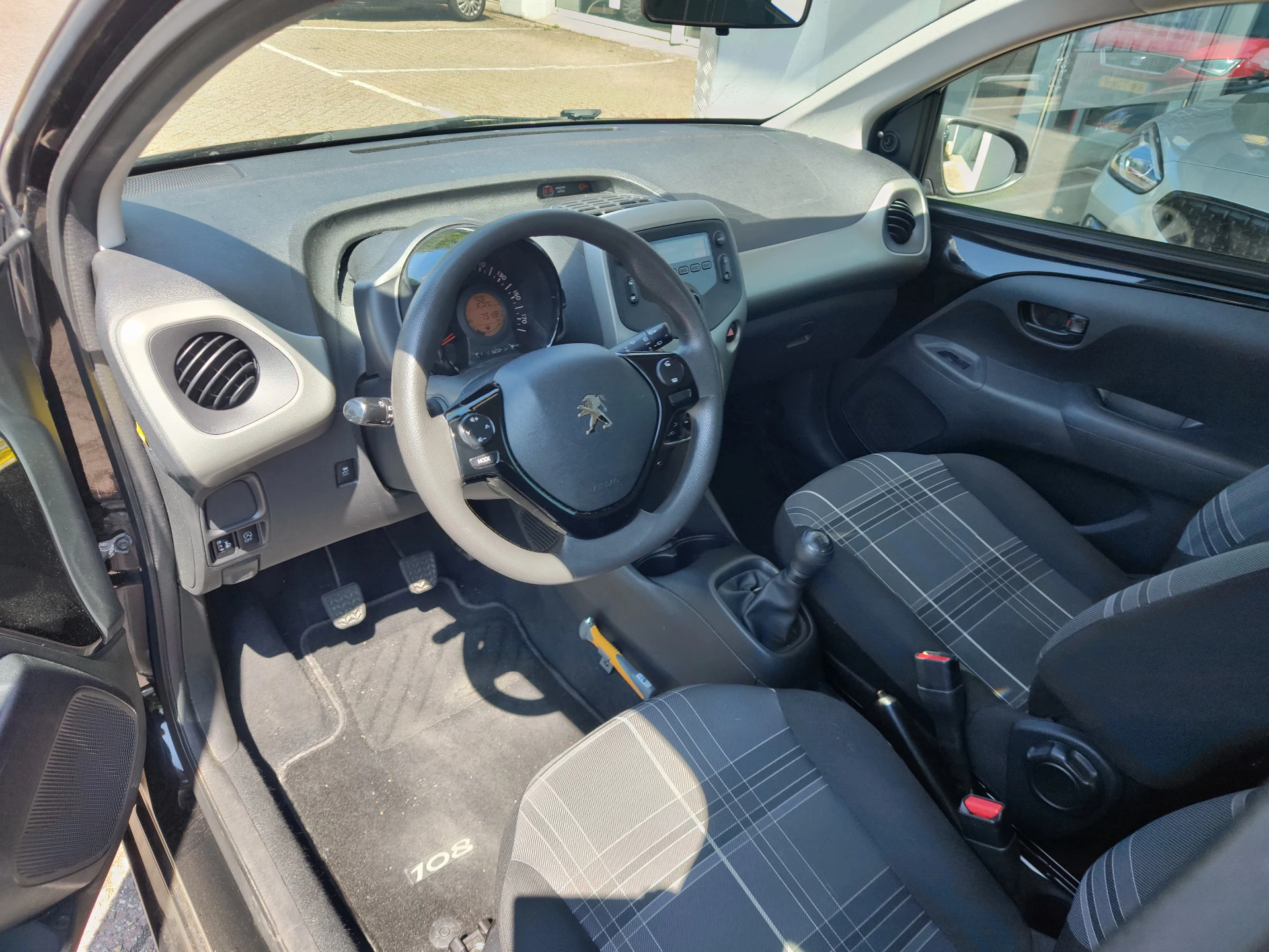 Hoofdafbeelding Peugeot 108