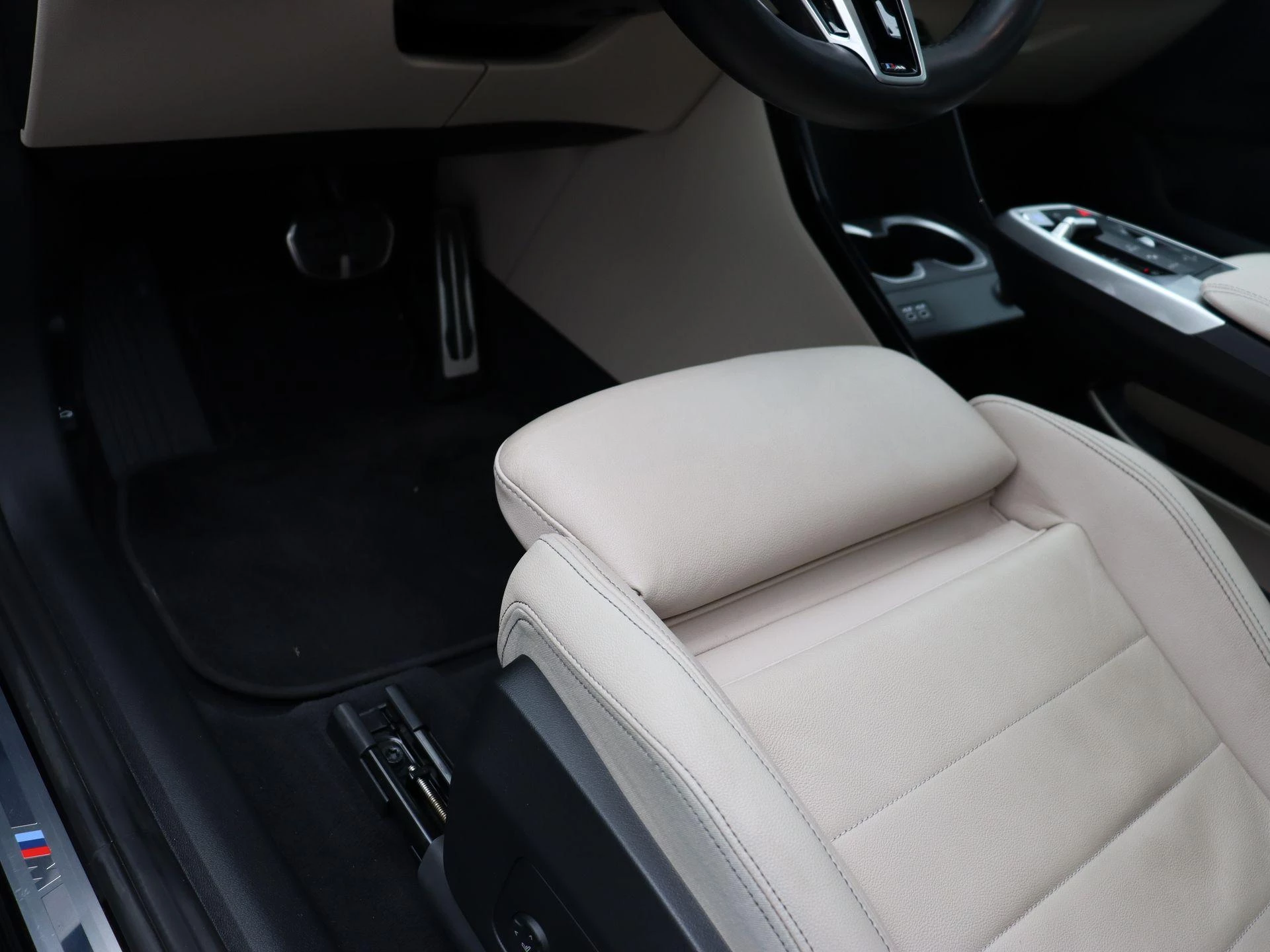 Hoofdafbeelding BMW iX1