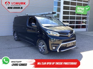 Hoofdafbeelding Toyota ProAce Toyota ProAce Worker 1.5 2x Schuifdeur/ Adapt.Cruise/ Head-up/ Standkachel/ Inrichting/ Stoelverw./ Carplay/ Camera/ Keyless/ Climate/ Trekhaak