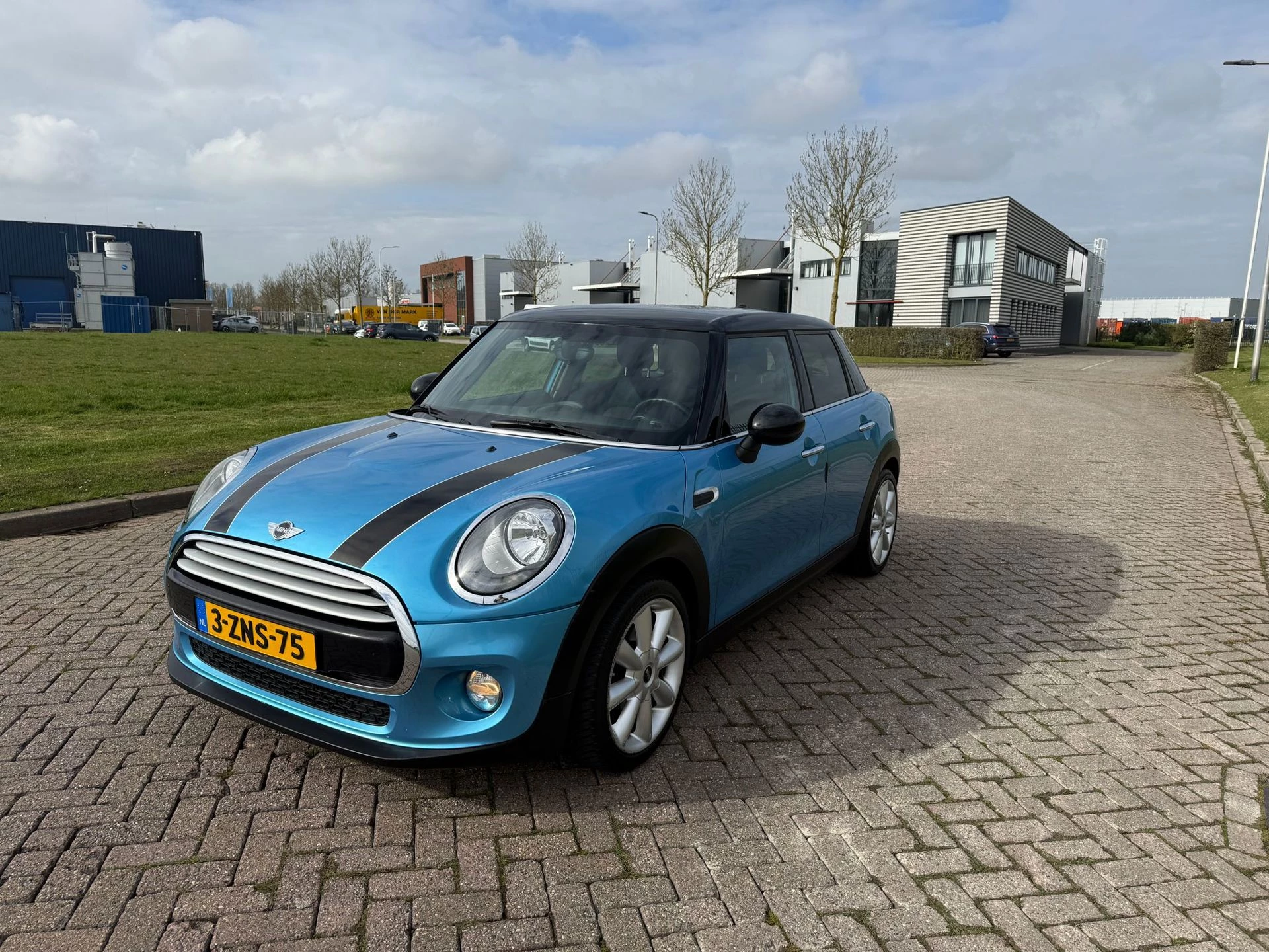 Hoofdafbeelding MINI Cooper