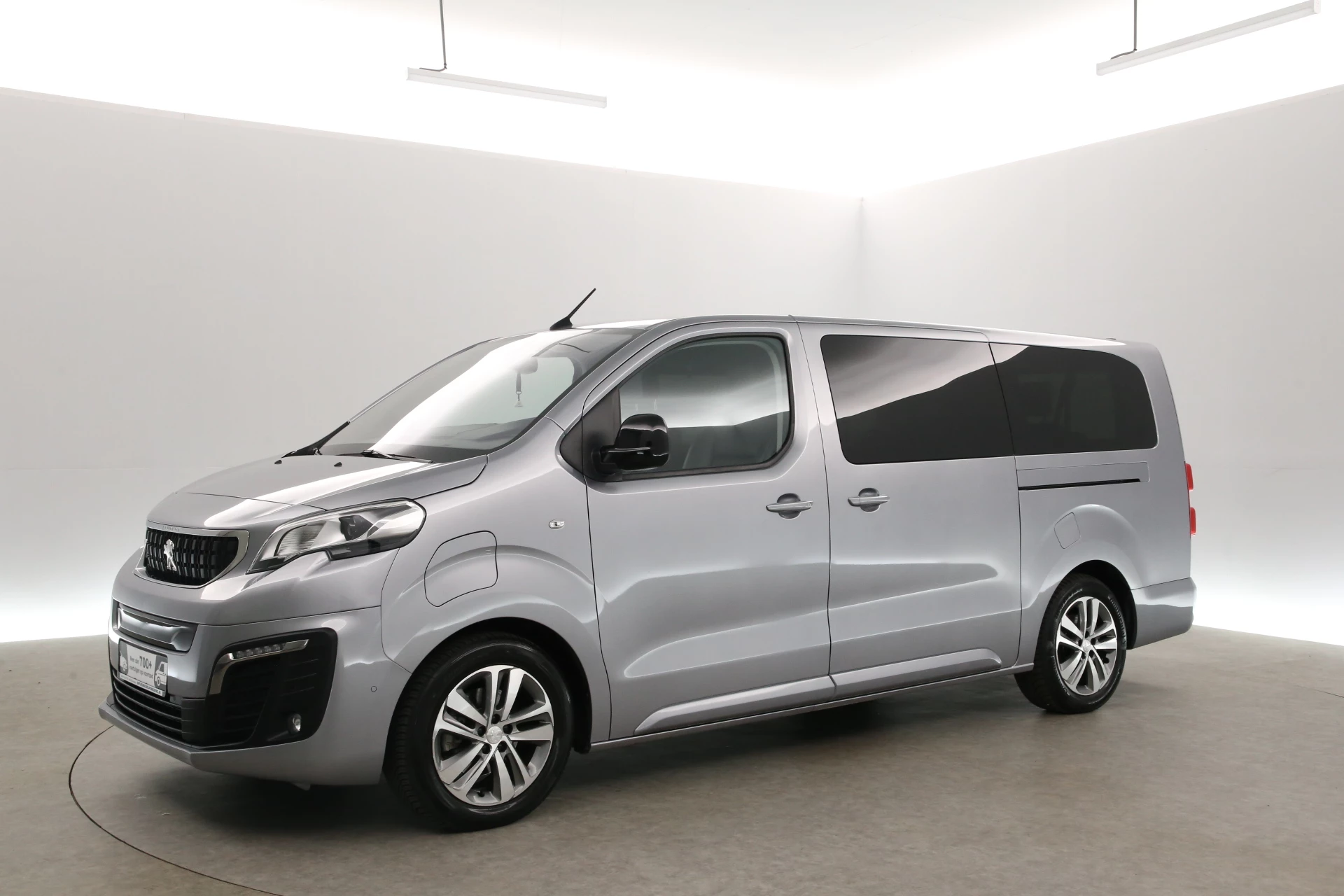 Hoofdafbeelding Peugeot e-Traveller