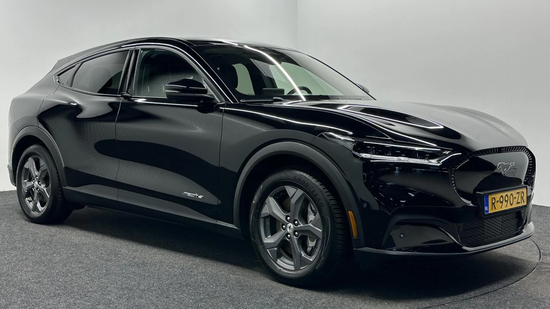 Hoofdafbeelding Ford Mustang Mach-E