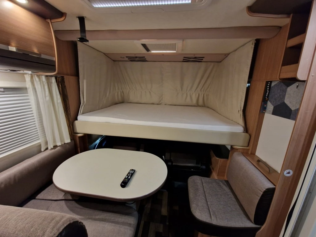 Hoofdafbeelding Knaus Camper