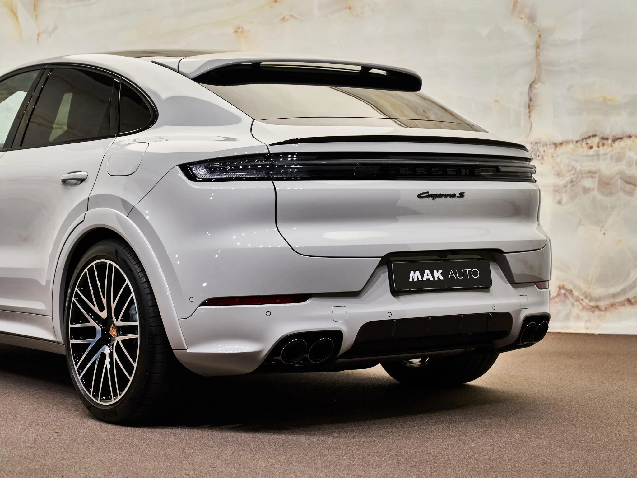 Hoofdafbeelding Porsche Cayenne