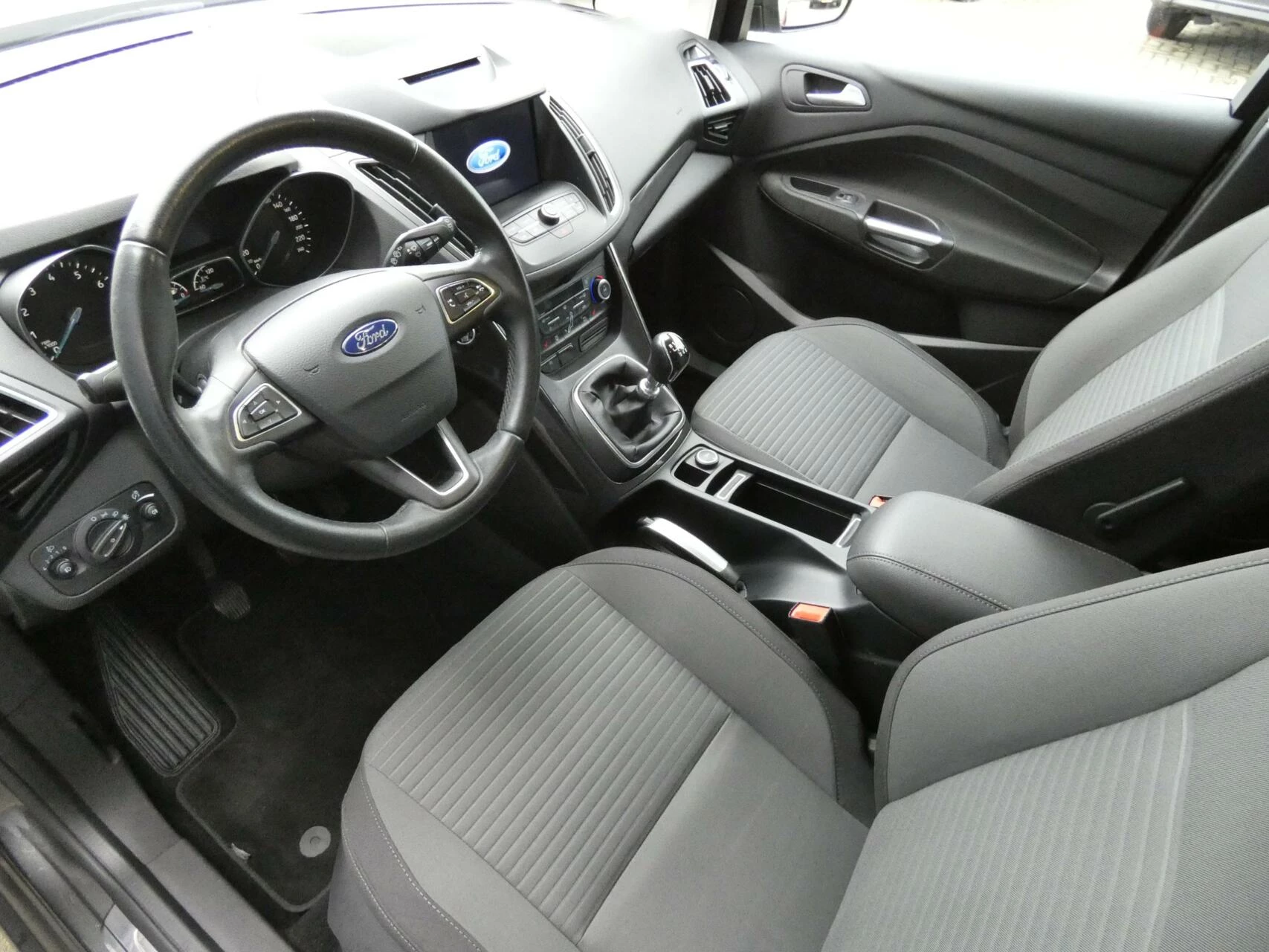 Hoofdafbeelding Ford C-MAX