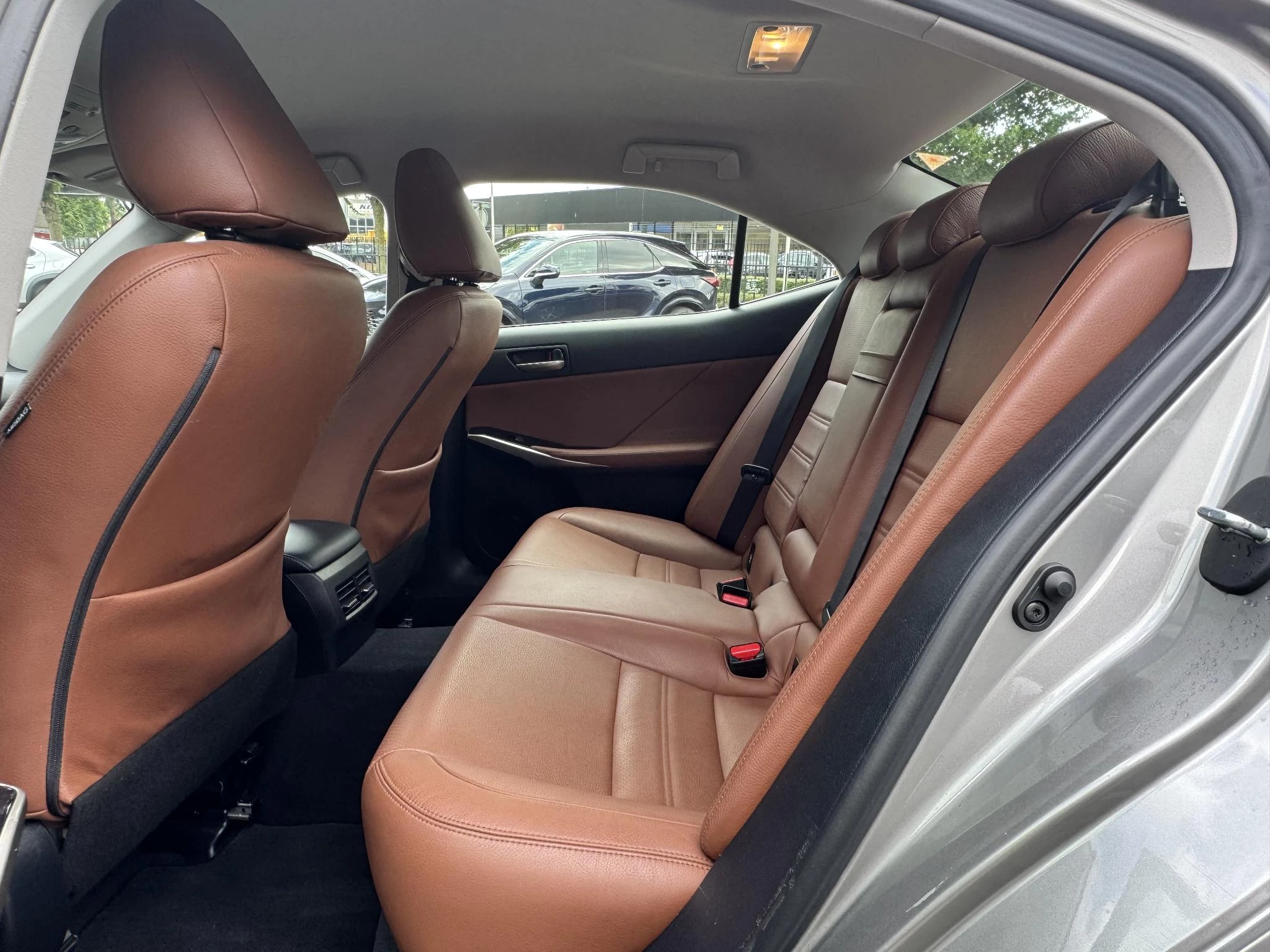 Hoofdafbeelding Lexus IS