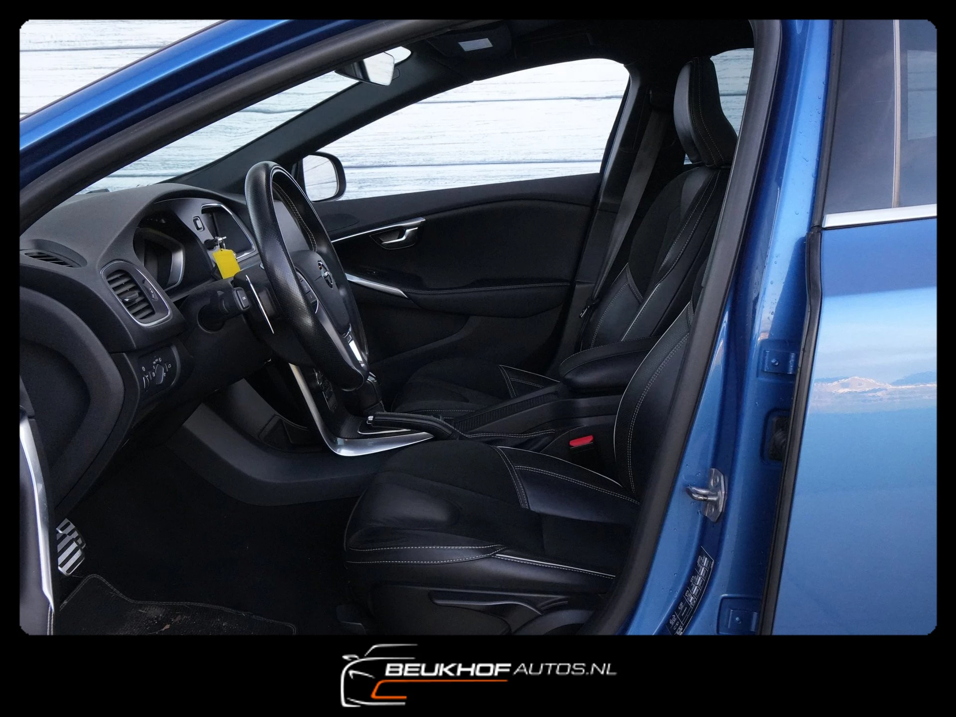 Hoofdafbeelding Volvo V40