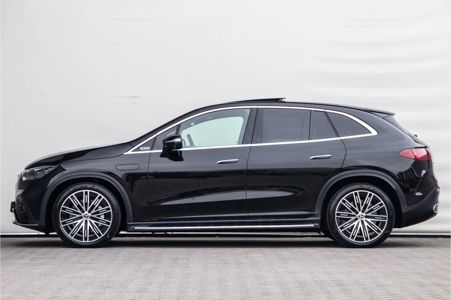 Hoofdafbeelding Mercedes-Benz EQE