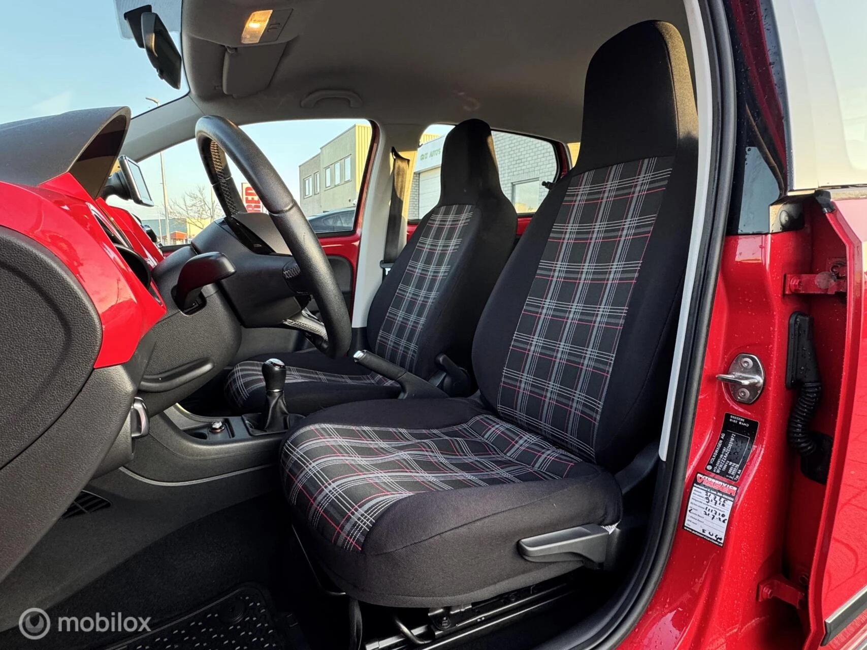 Hoofdafbeelding Volkswagen up!