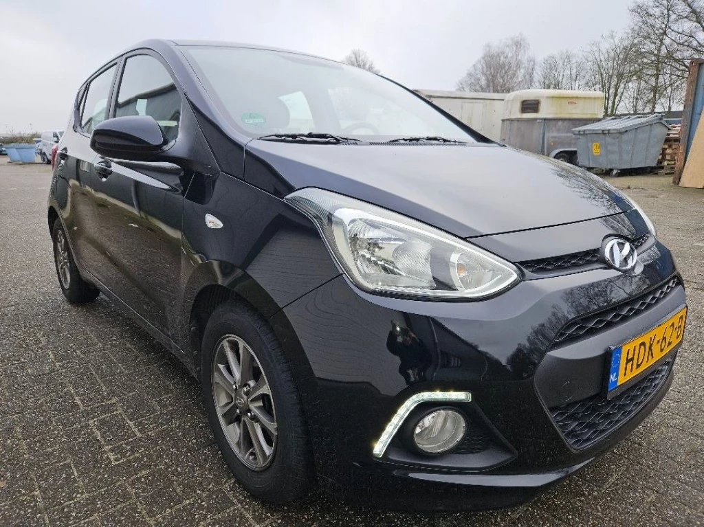 Hoofdafbeelding Hyundai i10