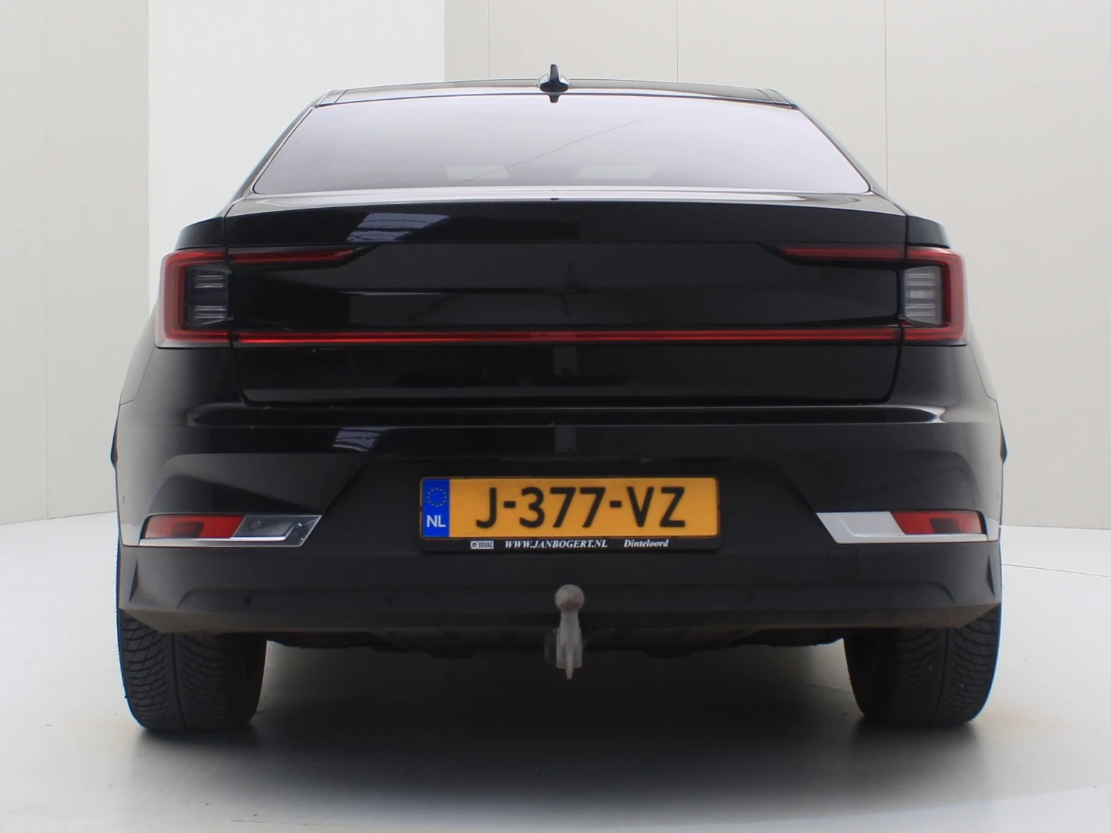 Hoofdafbeelding Polestar 2