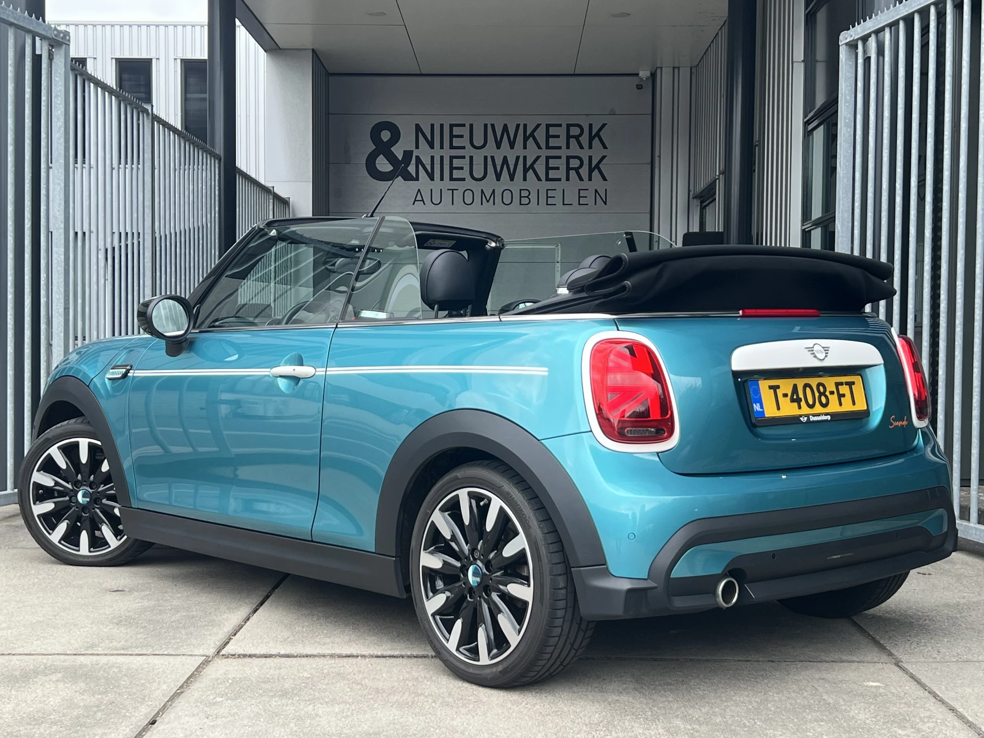 Hoofdafbeelding MINI Cooper Cabrio