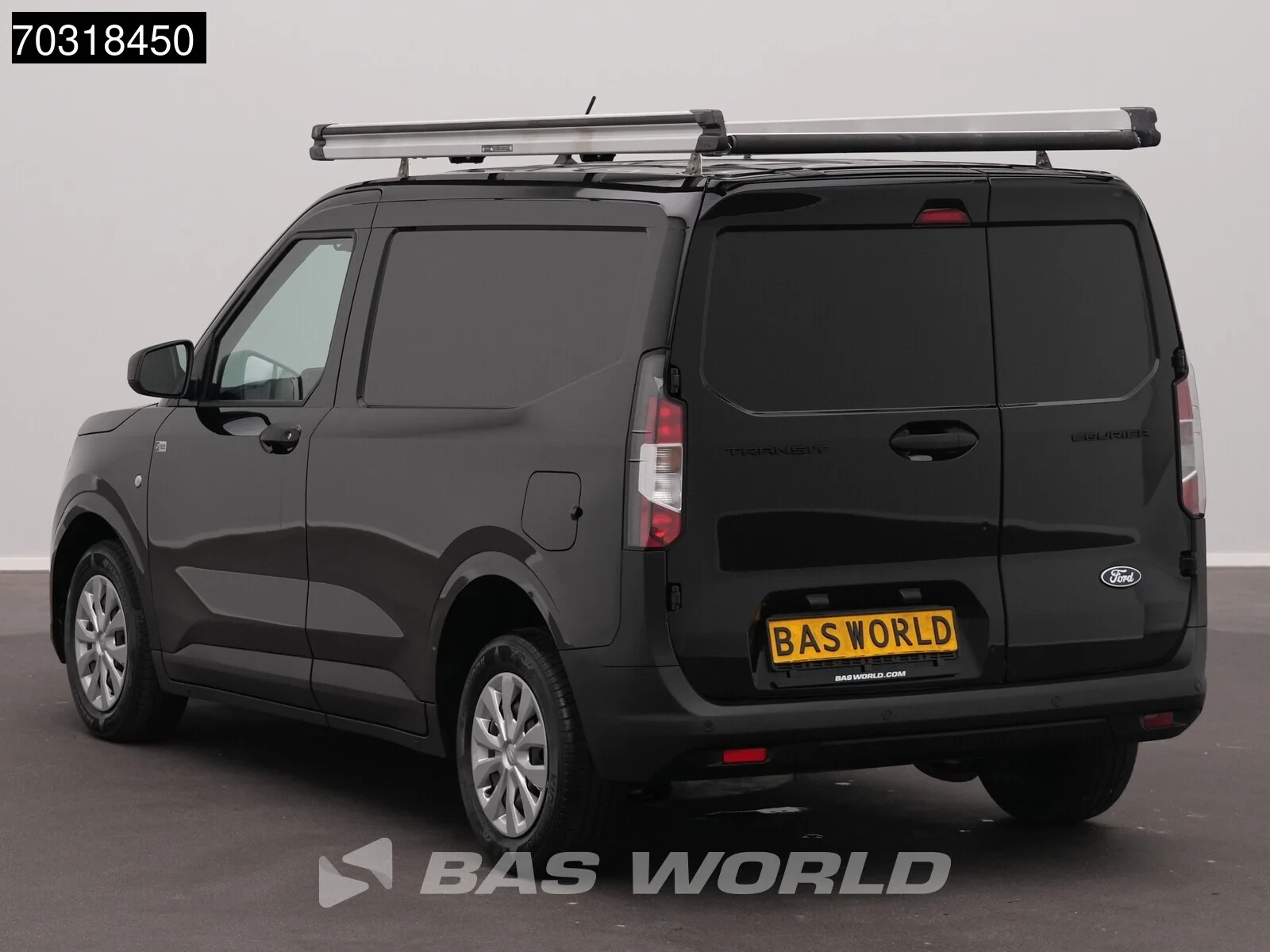 Hoofdafbeelding Ford Transit Courier