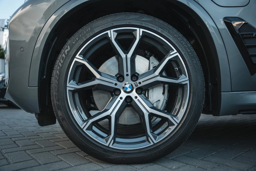 Hoofdafbeelding BMW X5
