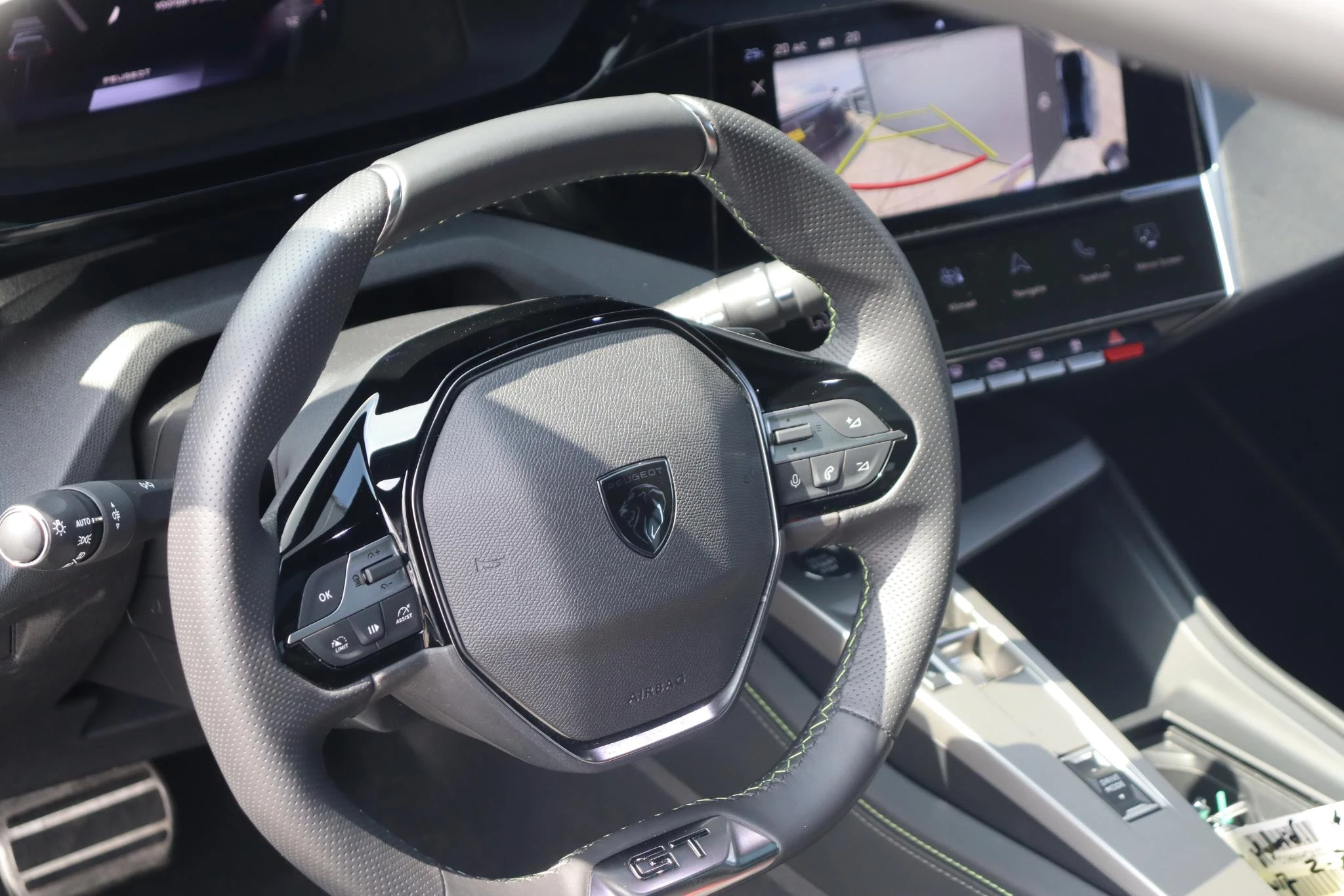 Hoofdafbeelding Peugeot 408