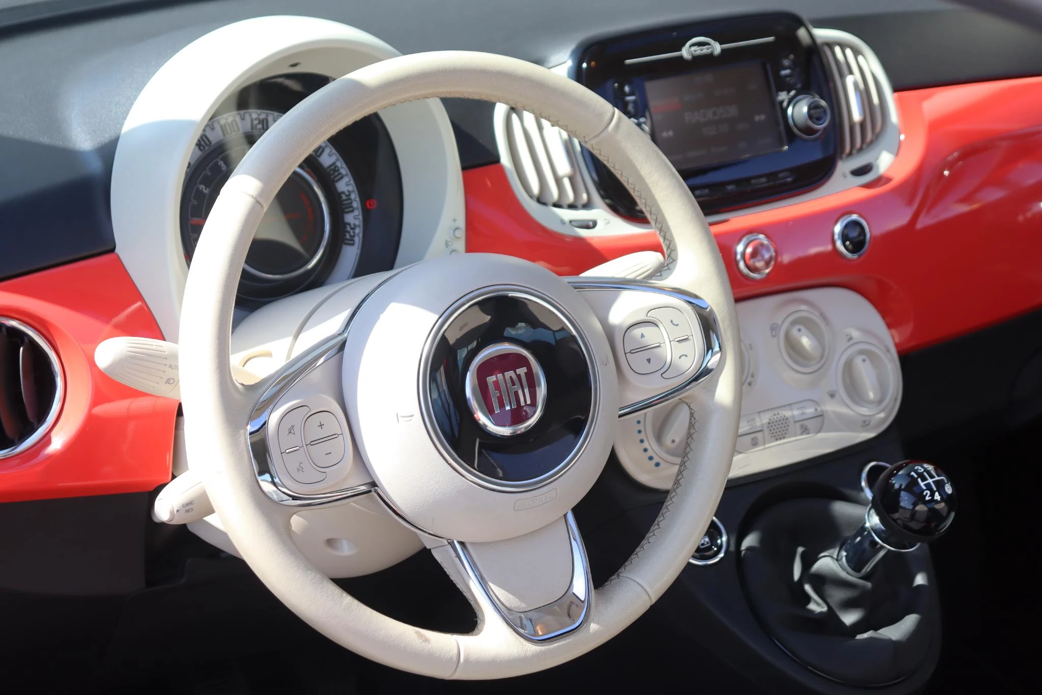 Hoofdafbeelding Fiat 500
