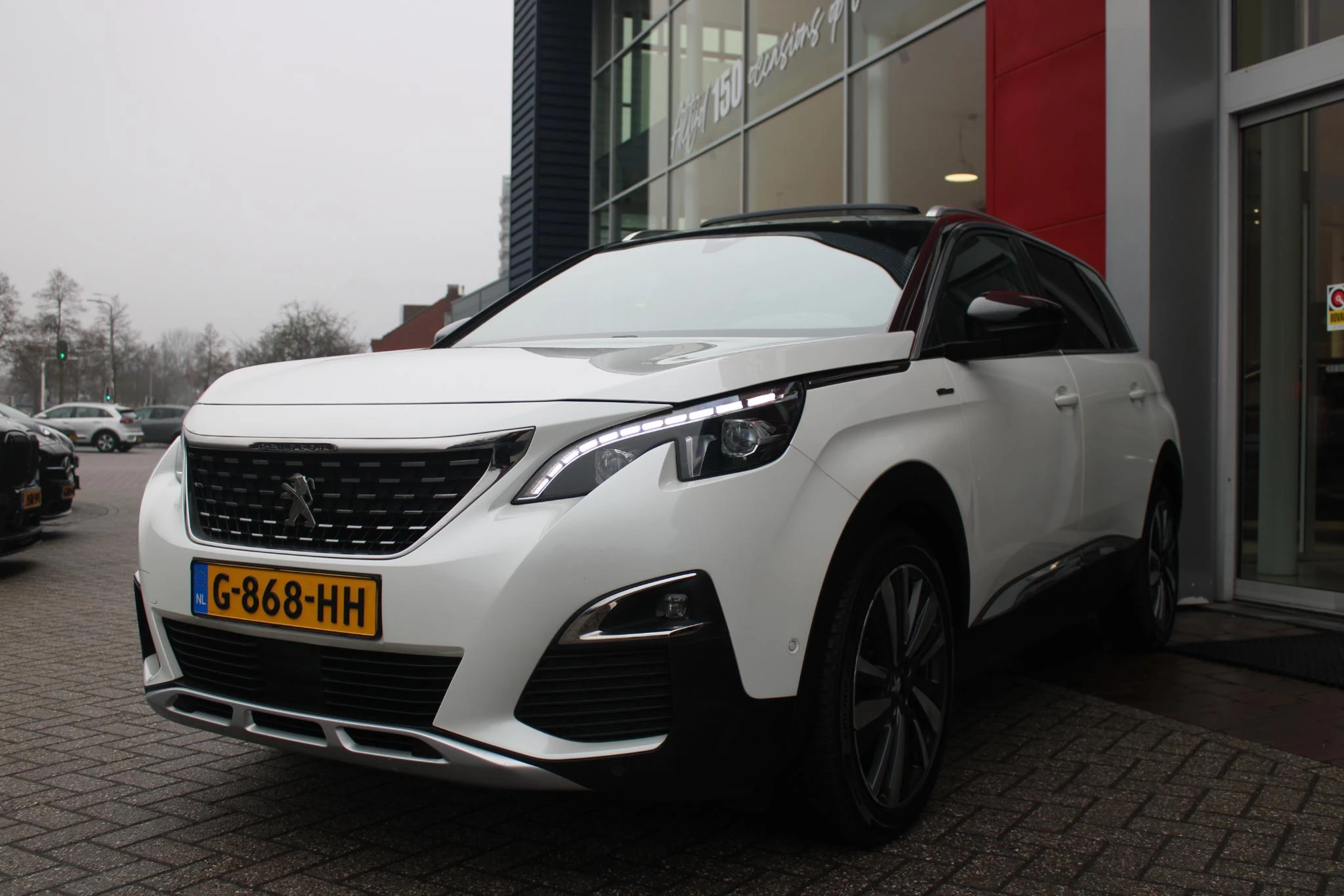 Hoofdafbeelding Peugeot 5008
