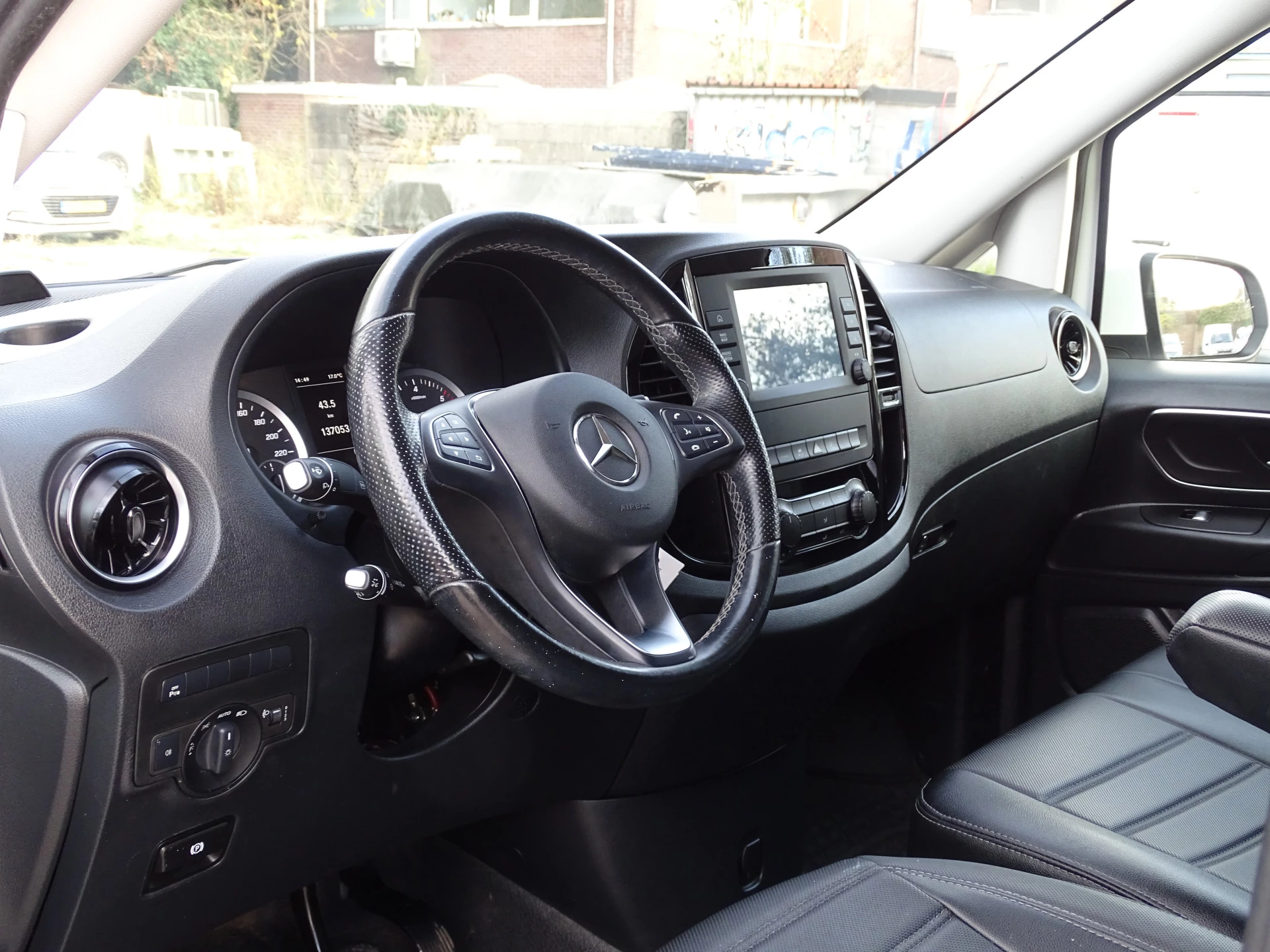 Hoofdafbeelding Mercedes-Benz Vito