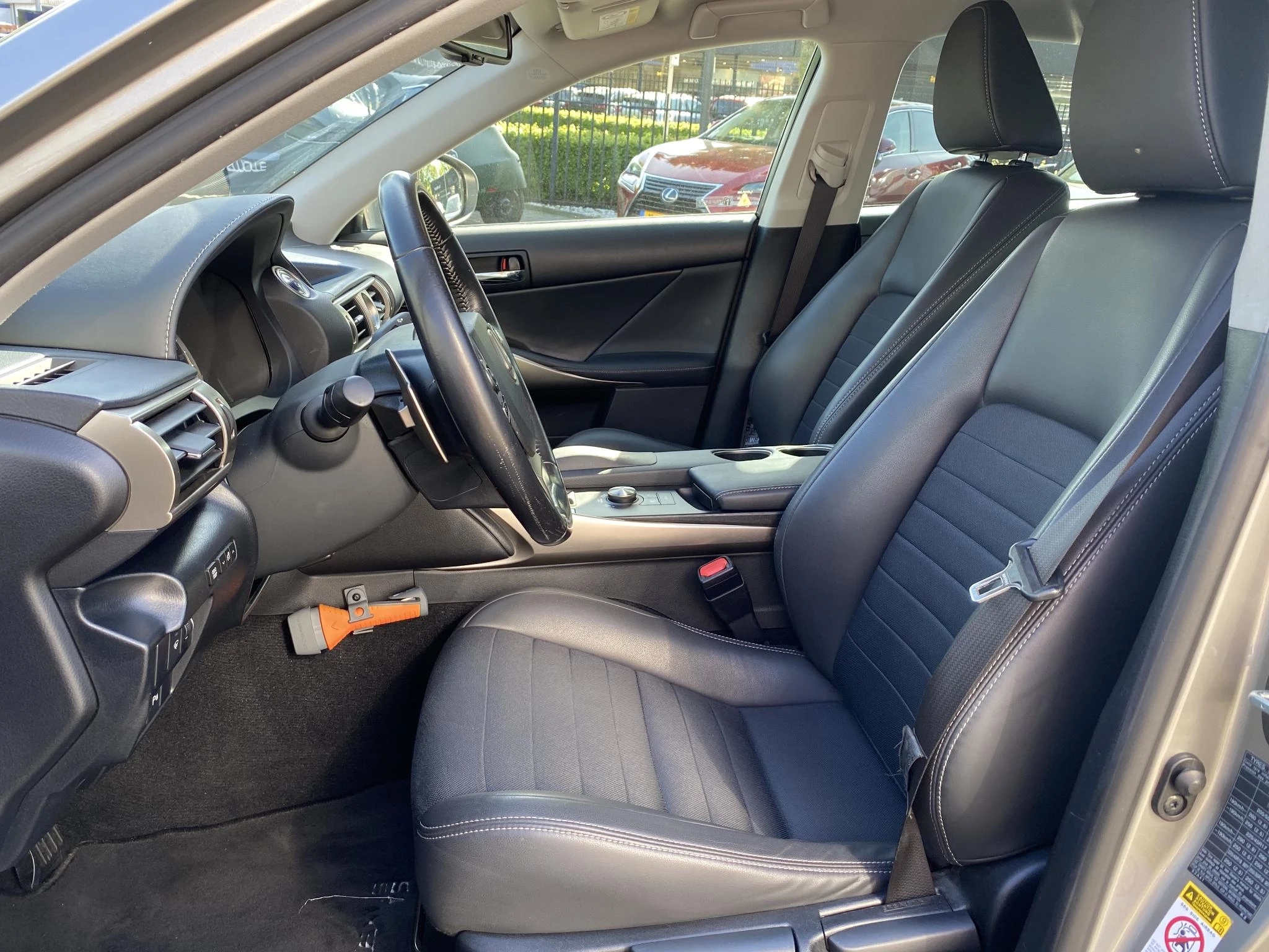 Hoofdafbeelding Lexus IS
