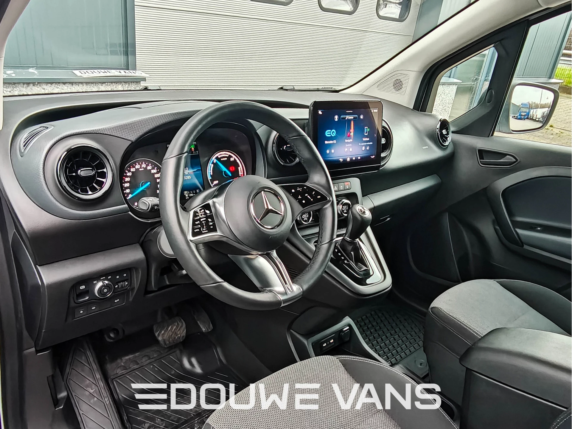 Hoofdafbeelding Mercedes-Benz eCitan