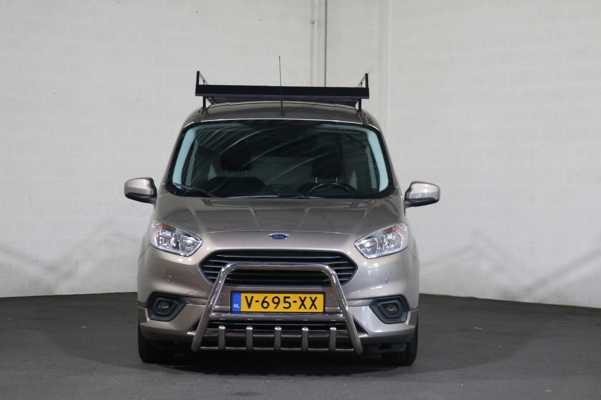 Hoofdafbeelding Ford Transit Courier