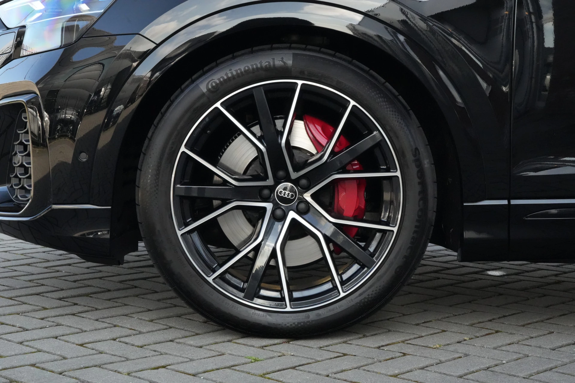 Hoofdafbeelding Audi Q8