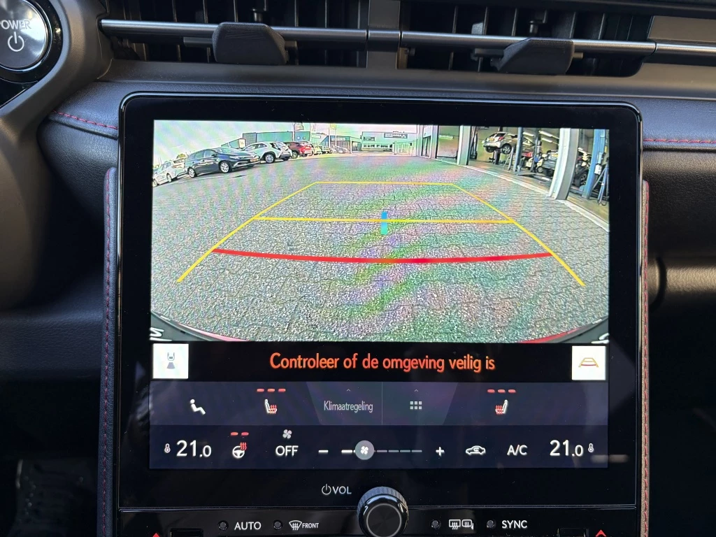 Hoofdafbeelding Lexus LBX