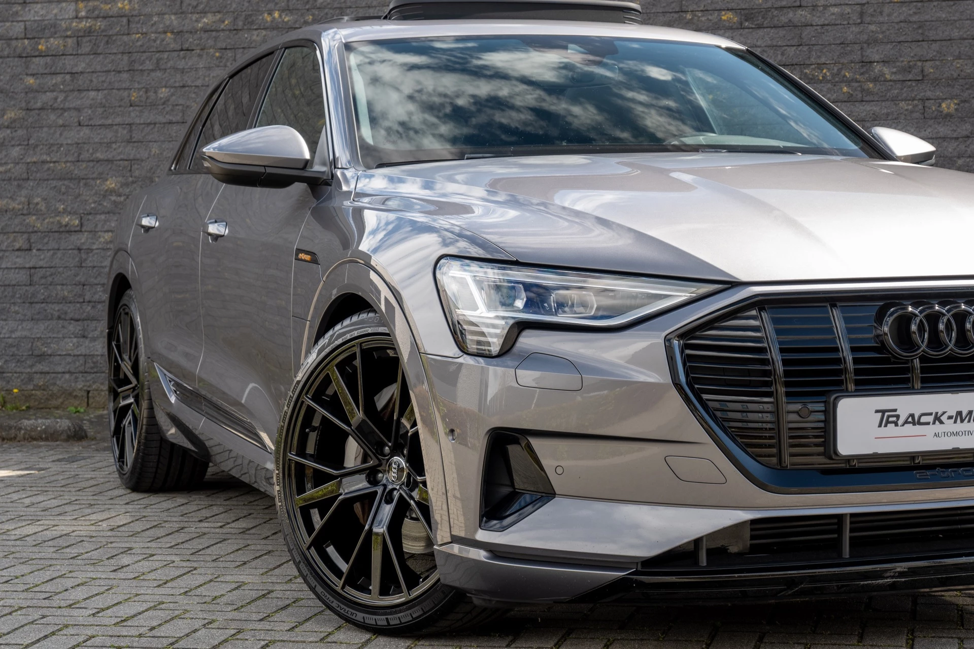 Hoofdafbeelding Audi e-tron