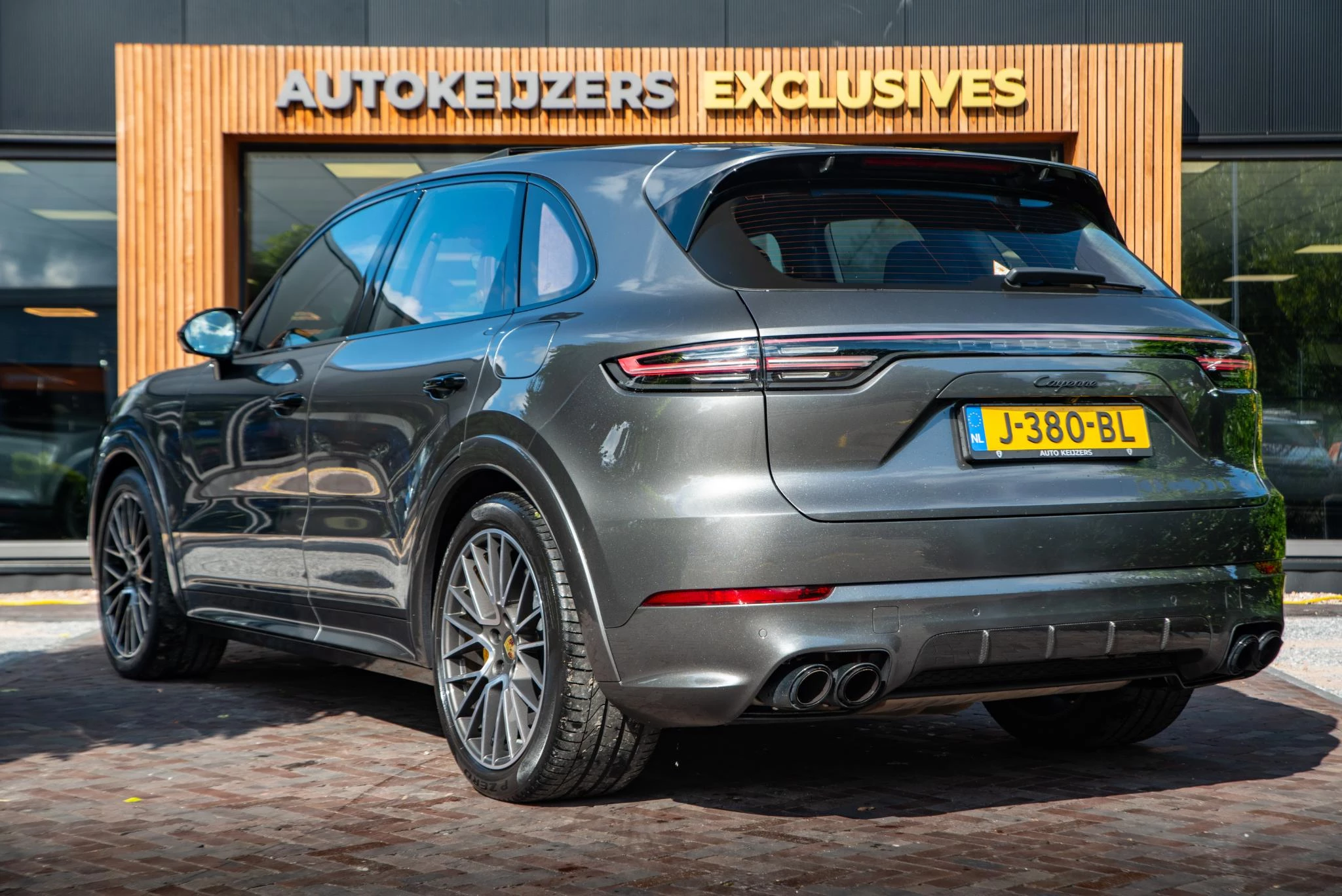 Hoofdafbeelding Porsche Cayenne