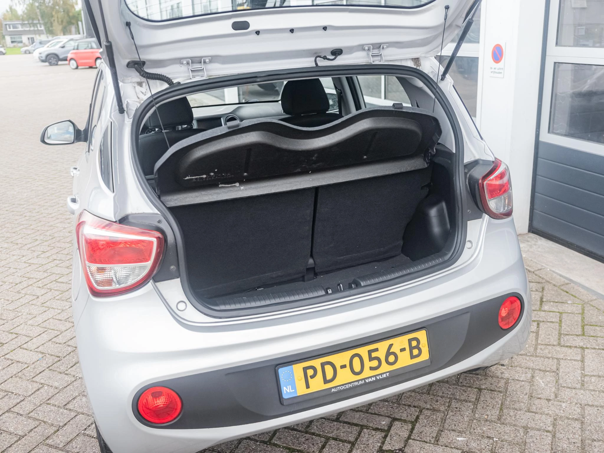 Hoofdafbeelding Hyundai i10