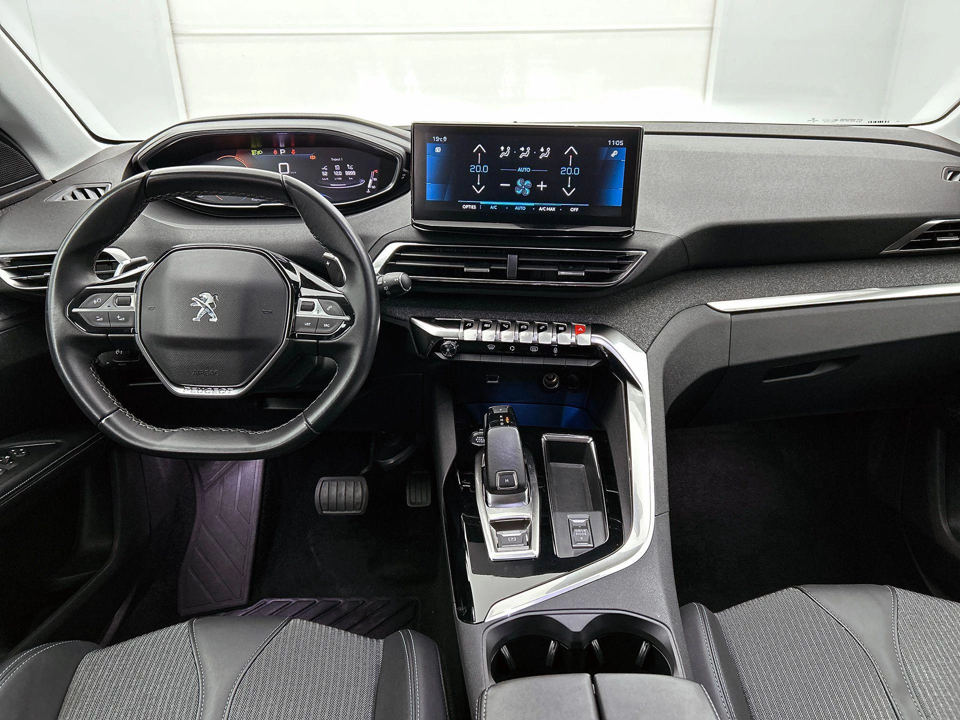 Hoofdafbeelding Peugeot 5008