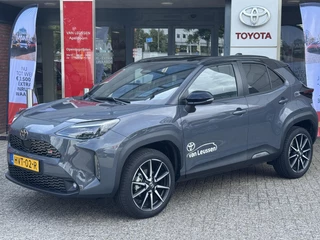 Toyota Yaris Cross Hybrid 130 GR-SPORT BLIND SPOT 18'' LM-VELGEN PARK-SENSOREN STOELVERW CAMERA NAVI APPLE/ANDROID CLIMA AD-CRUISE NL-AUTO 1E-EIGENAAR